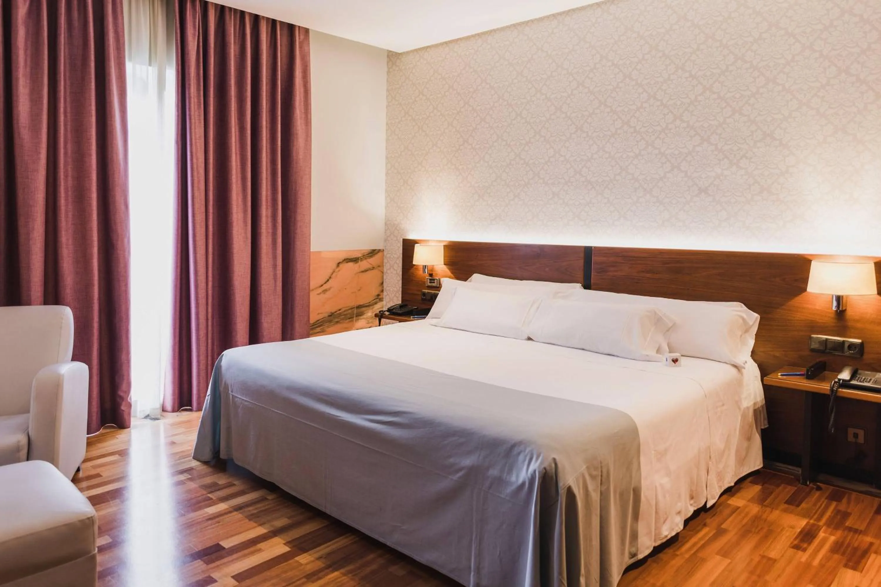 Bed in Hotel Murcia Rincón de Pepe Affiliated by Meliá