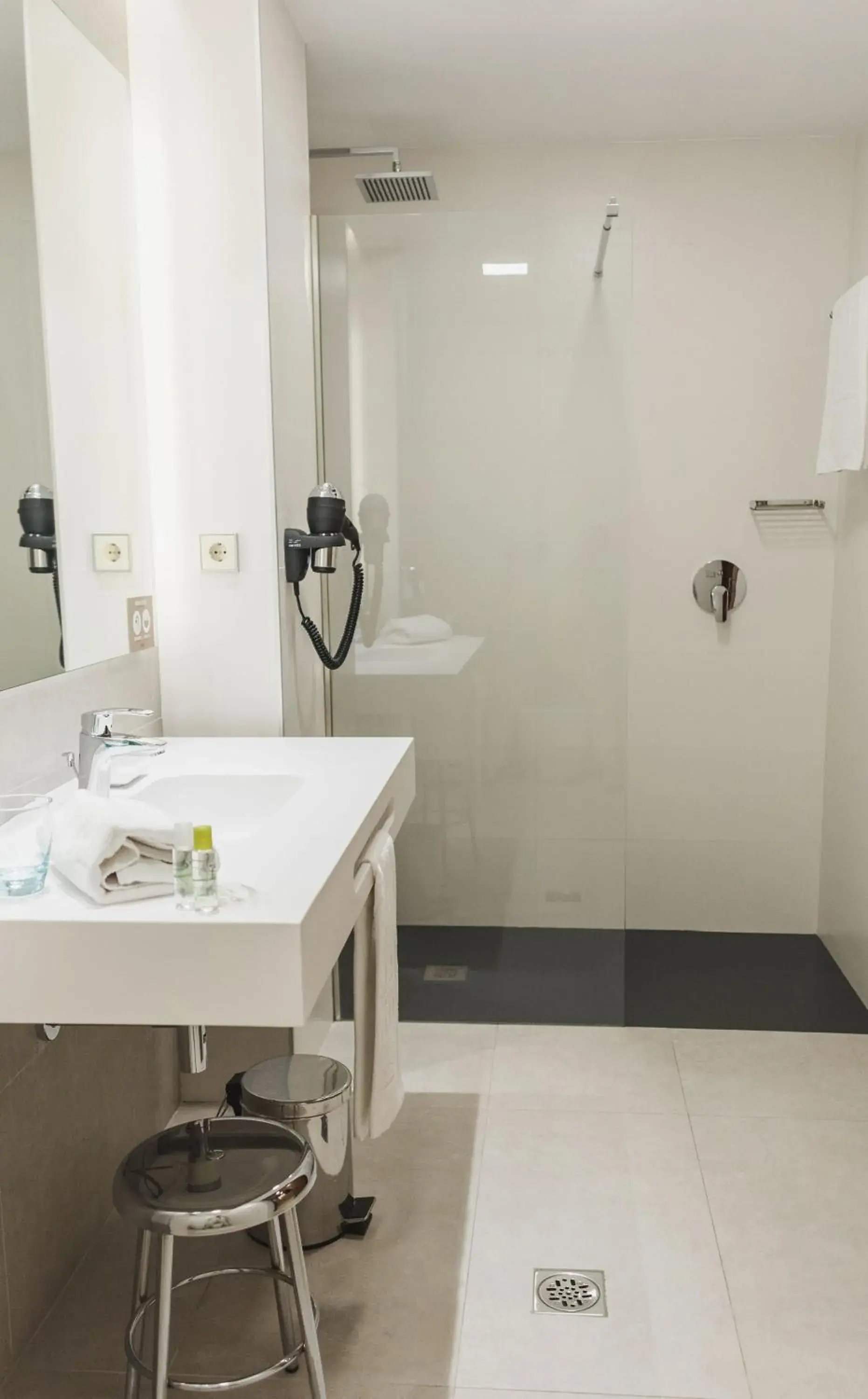 Standard Room in Hotel Murcia Rincón de Pepe Affiliated by Meliá Standard Room in Hotel Murcia Rincón de Pepe Affiliated by Meliá