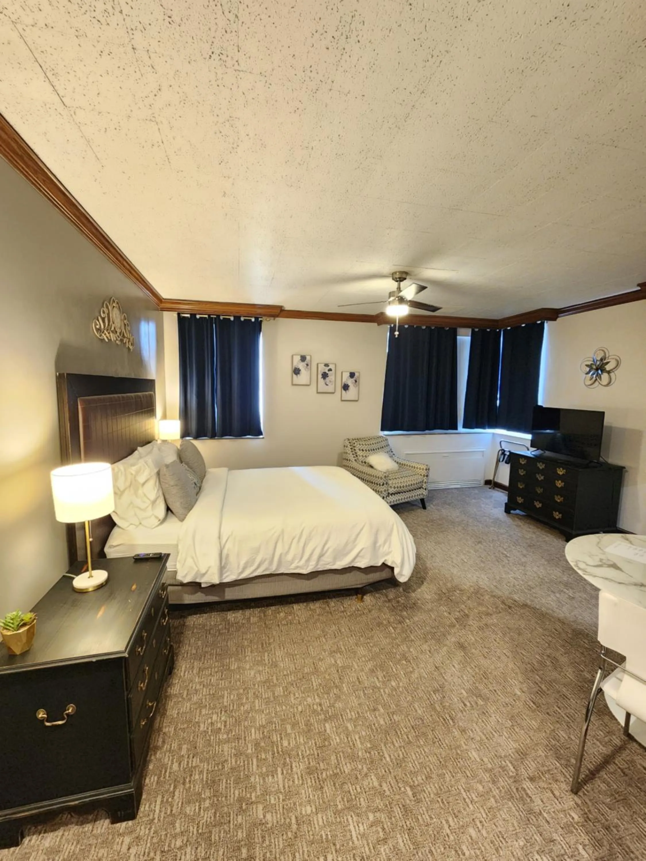 Bed in Hotel Phillips