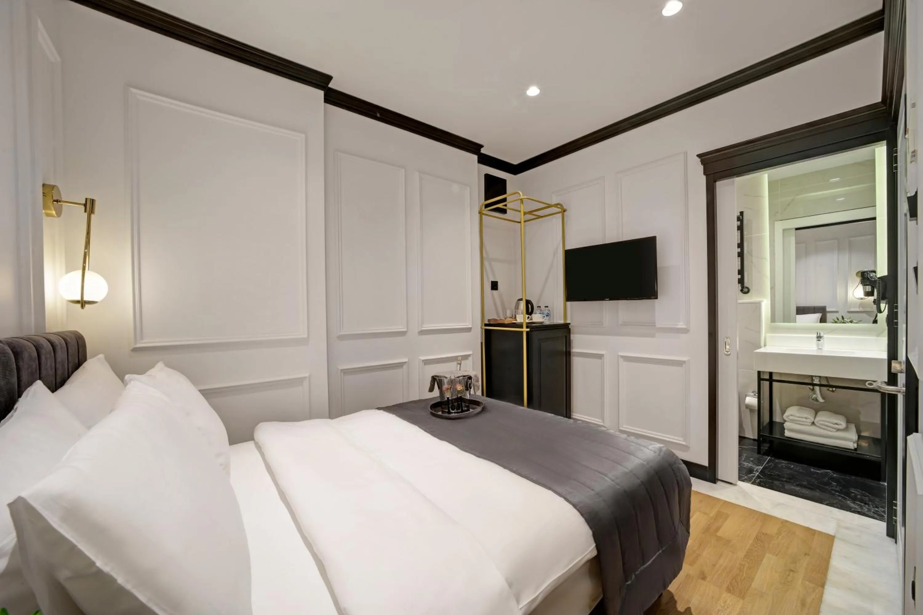 Bed in The Trinity Hotel Taksim - Special Category