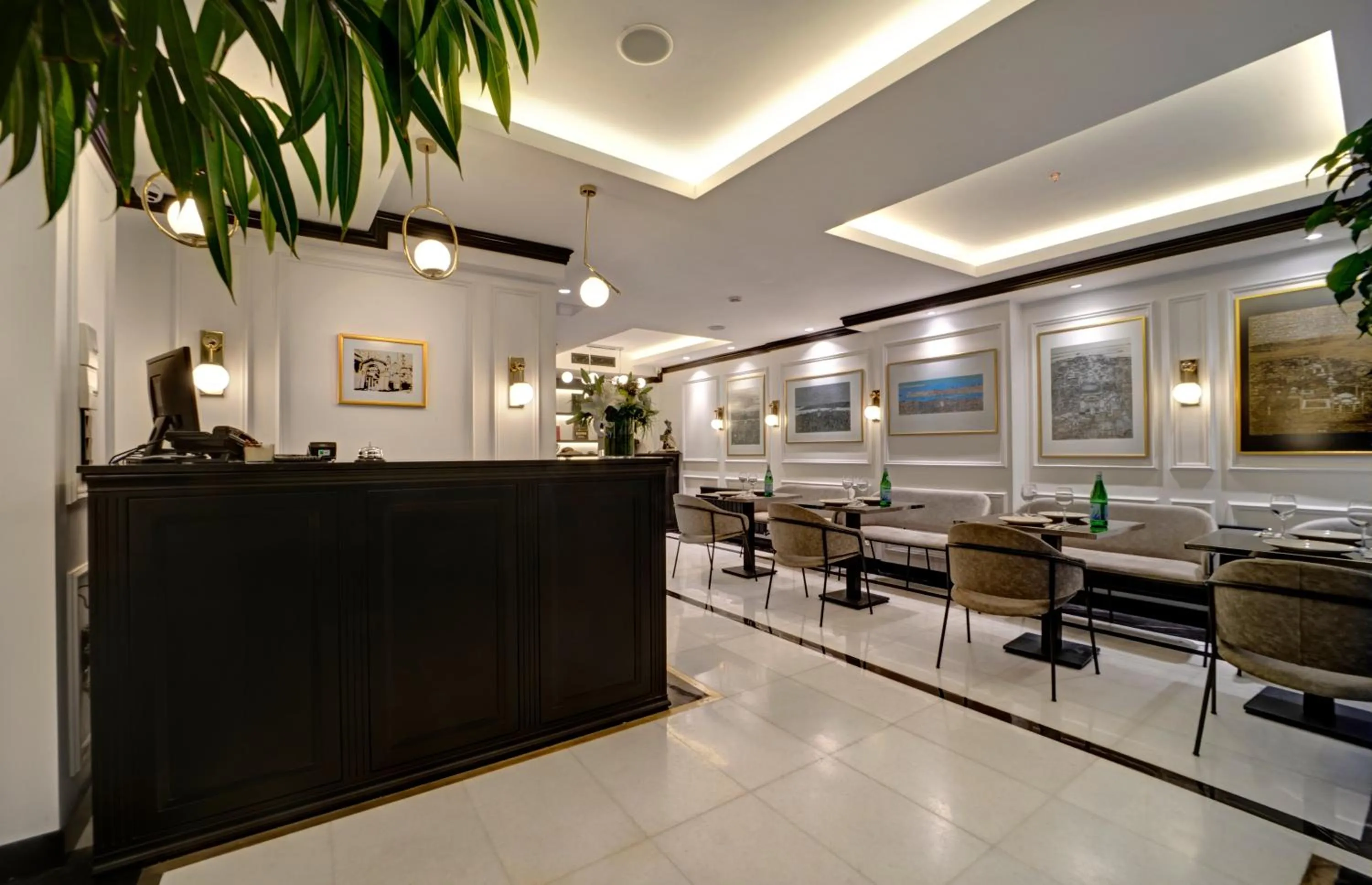 Lobby or reception in The Trinity Hotel Taksim - Special Category