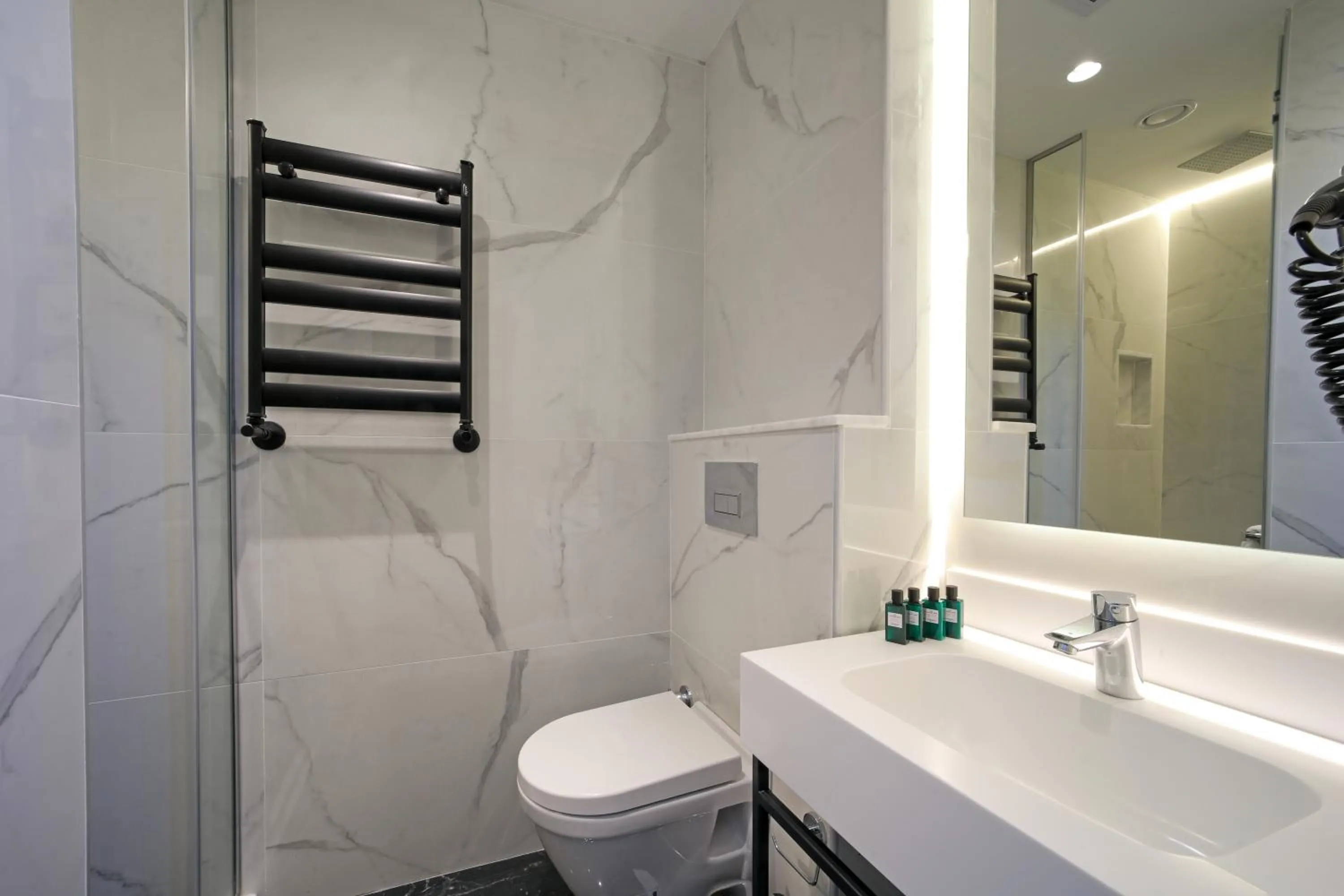 Shower in The Trinity Hotel Taksim - Special Category