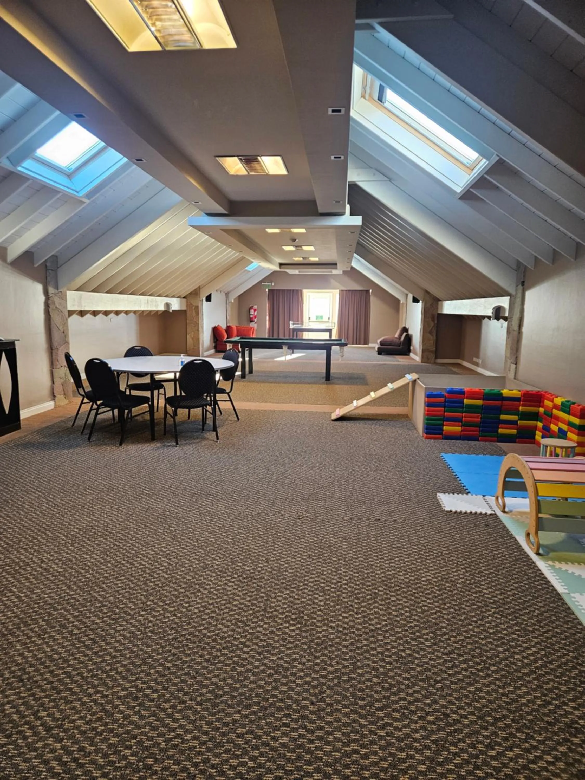 Game Room in Alto Calafate Hotel