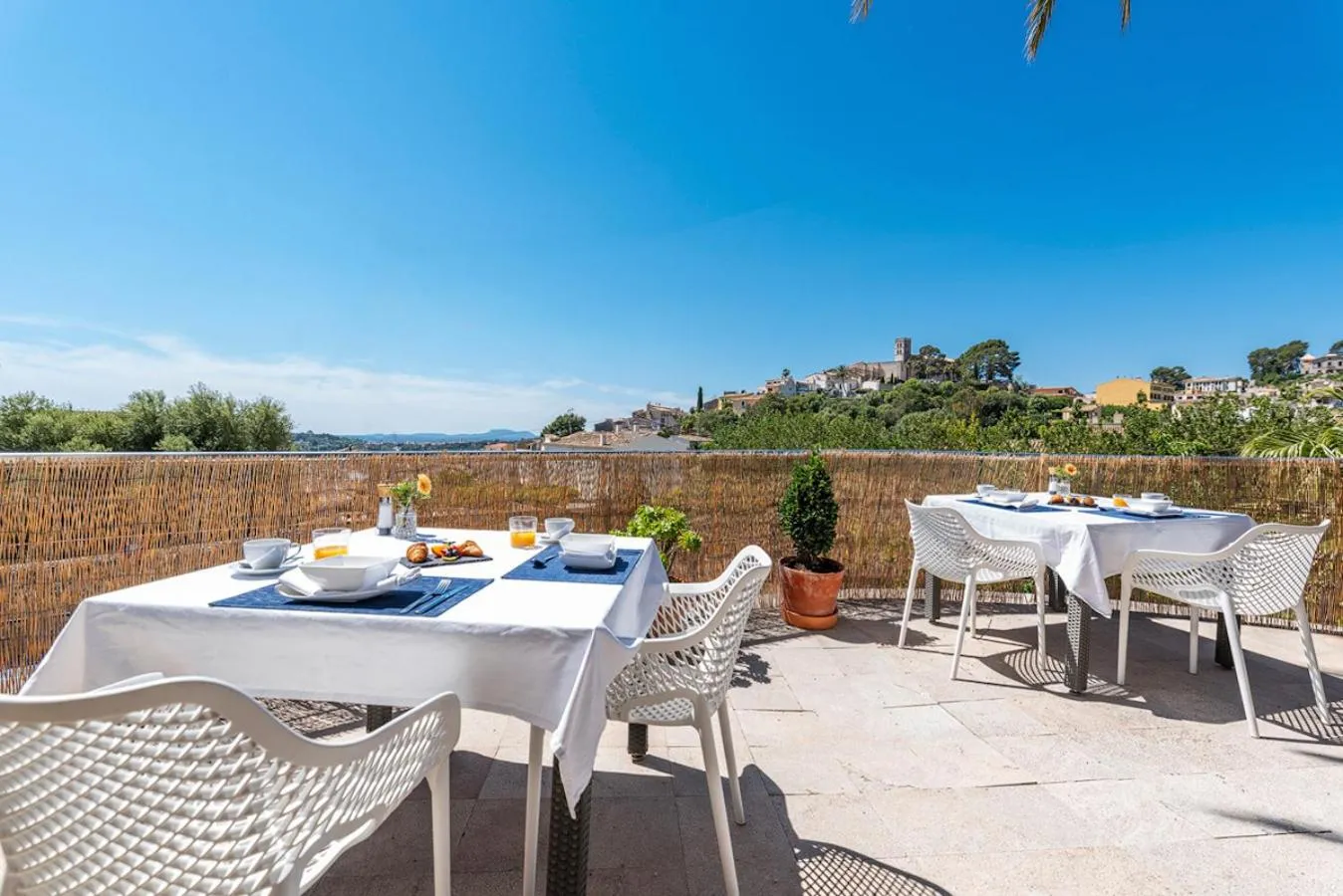 Restaurant/places to eat in Finca Son Arnau