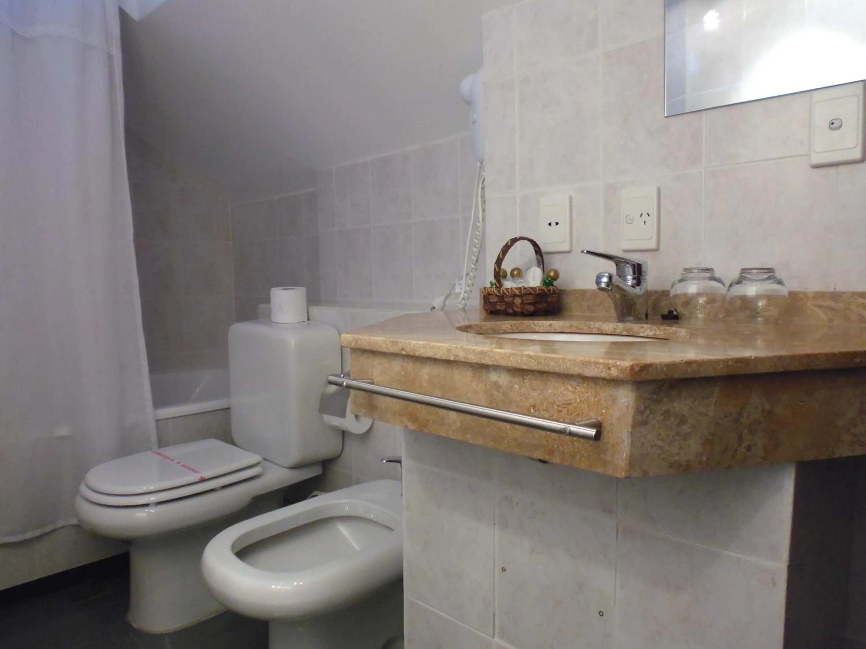 Toilet in Estancia La Quinta