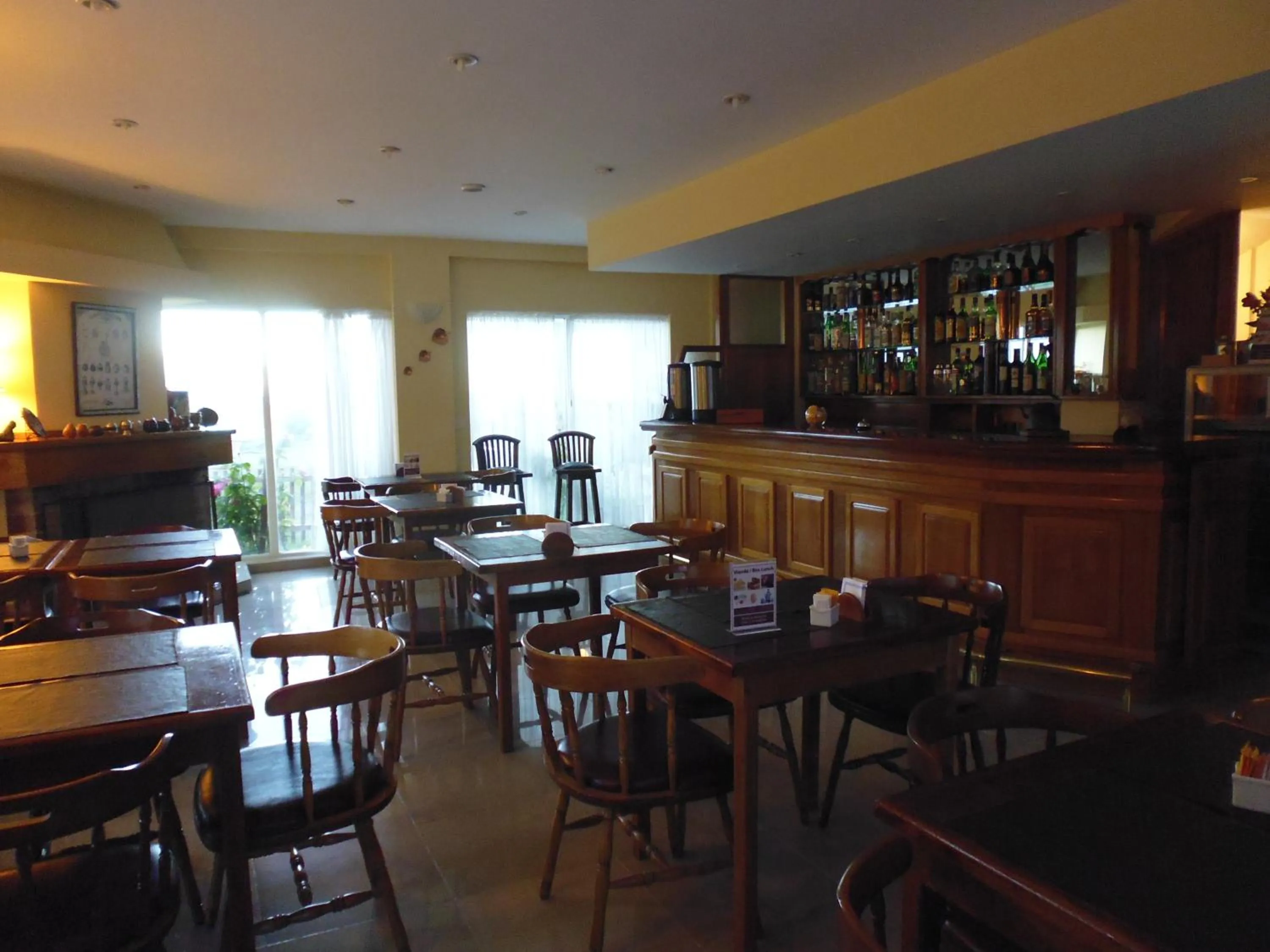 Restaurant/places to eat in Estancia La Quinta