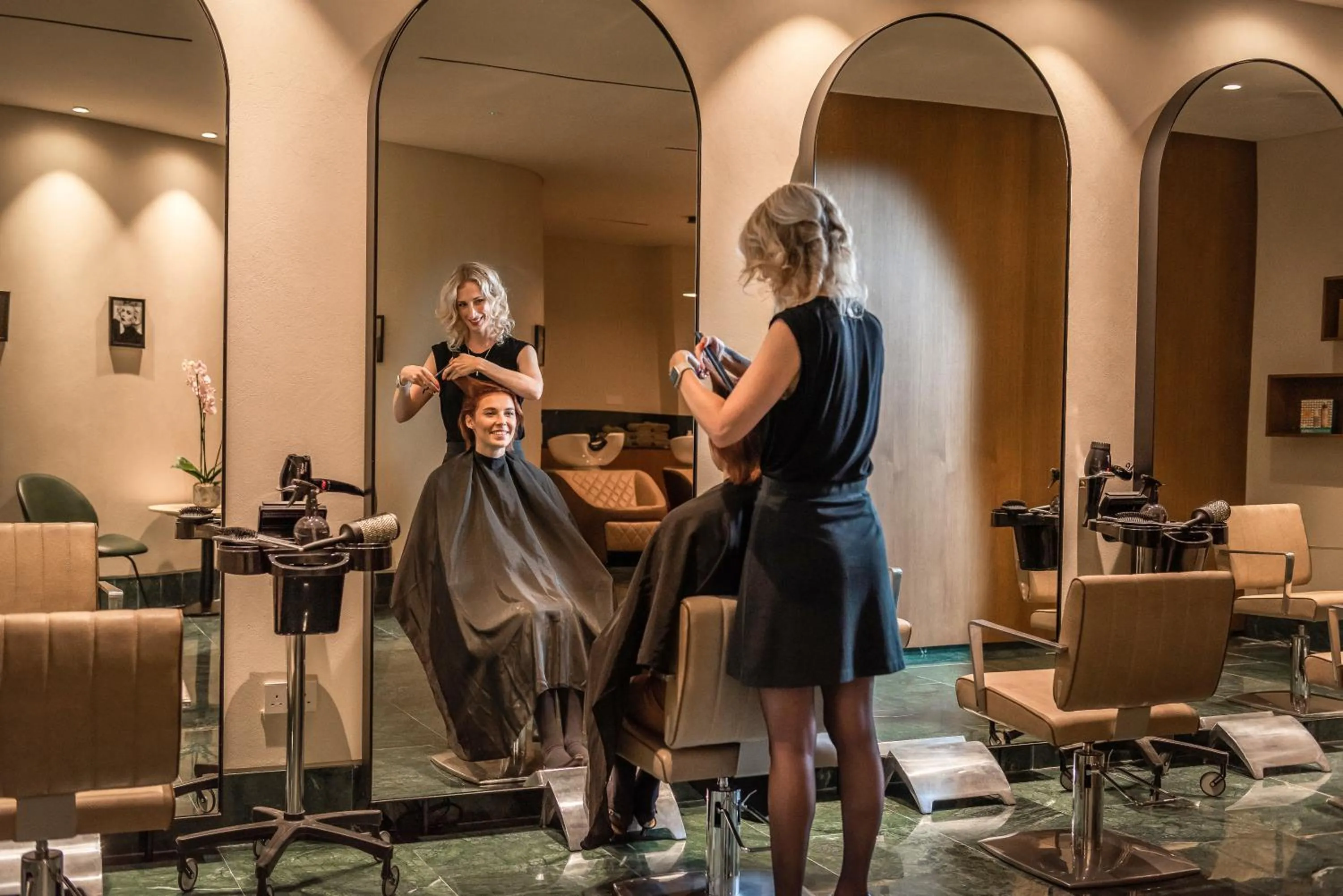 hair dryier in Cap St Georges Hotel & Resort