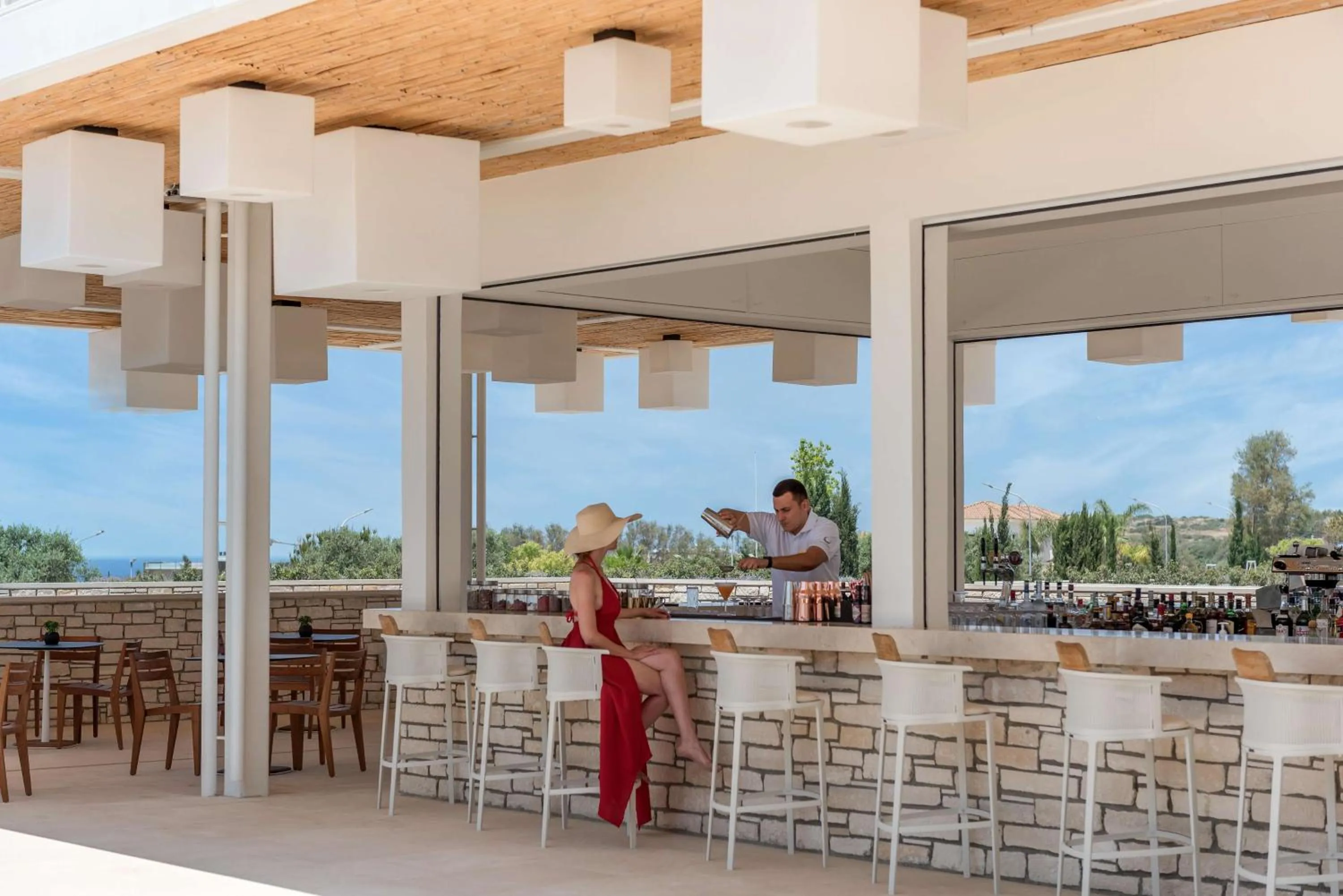 Lounge or bar in Cap St Georges Hotel & Resort