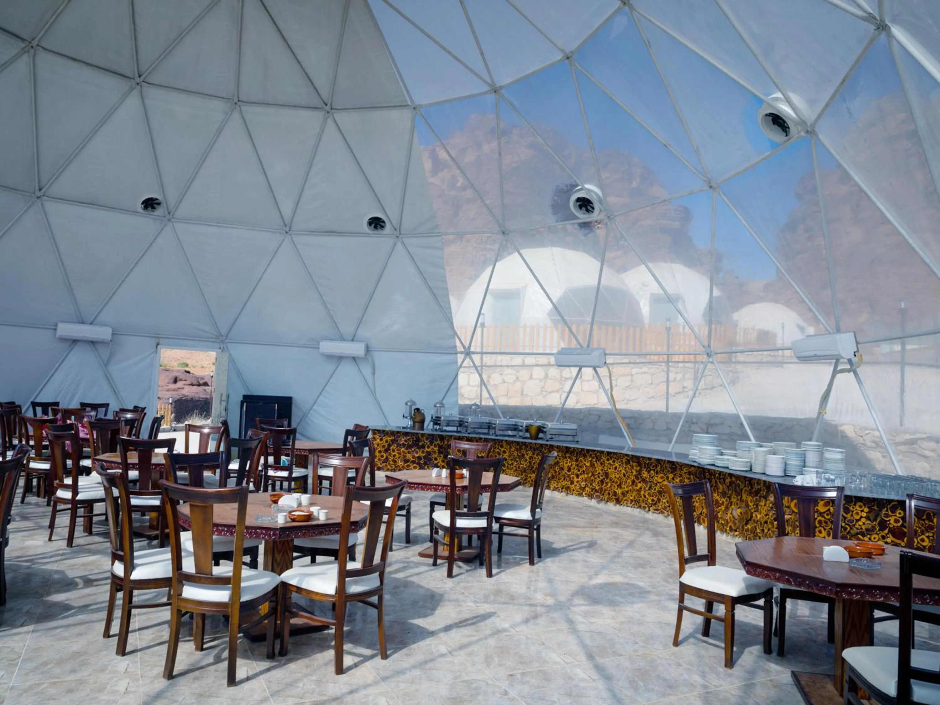 Restaurant/places to eat in The Rock Camp Petra