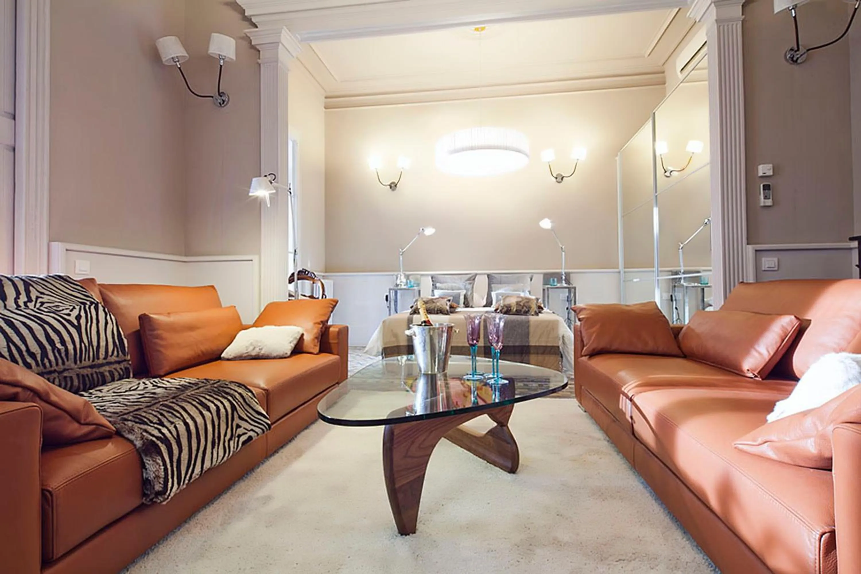 Living room in My Space Barcelona Rambla Catalunya Center