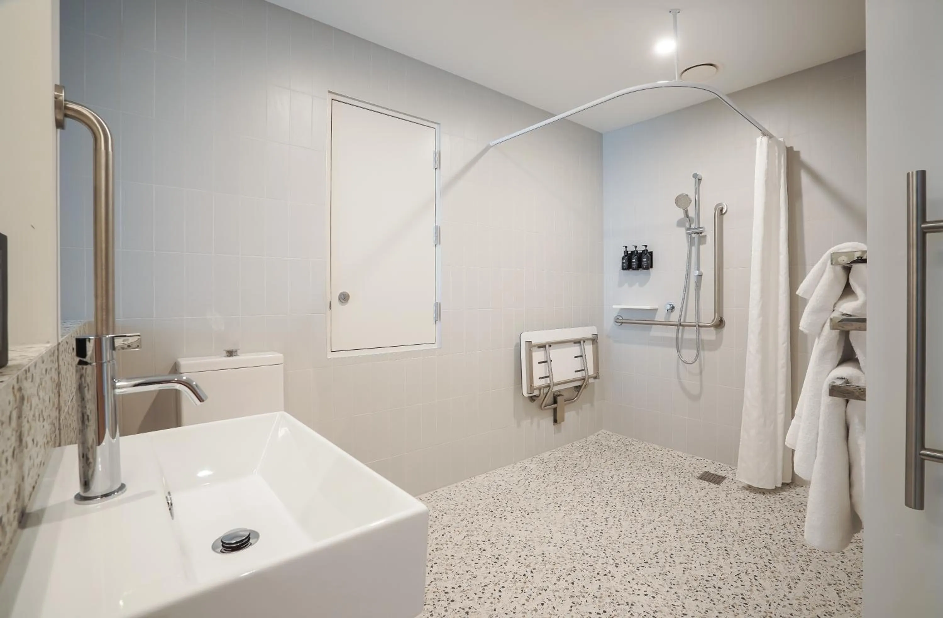 Bathroom in The Langlands Hotel