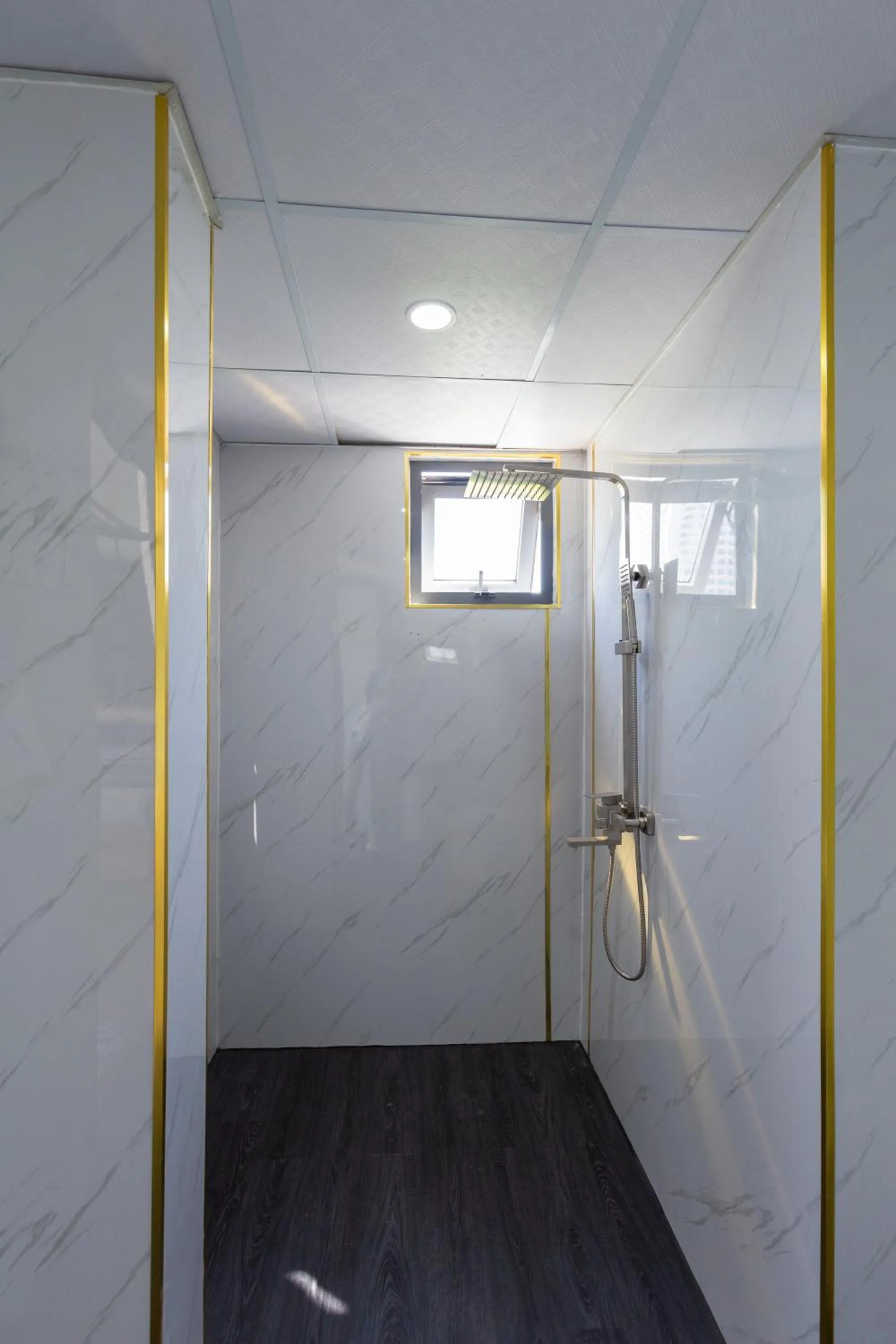 Bathroom in Khách sạn Thái Bình