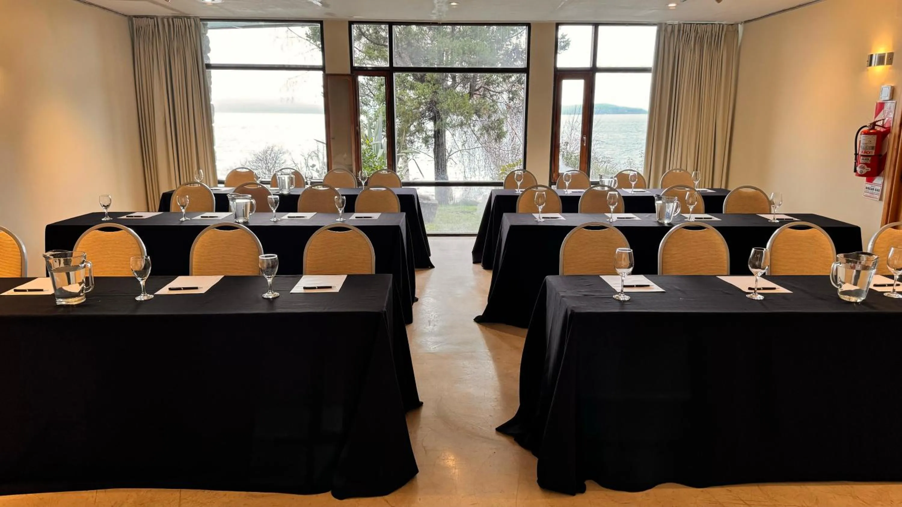 Meeting/conference room in Design Suites Bariloche