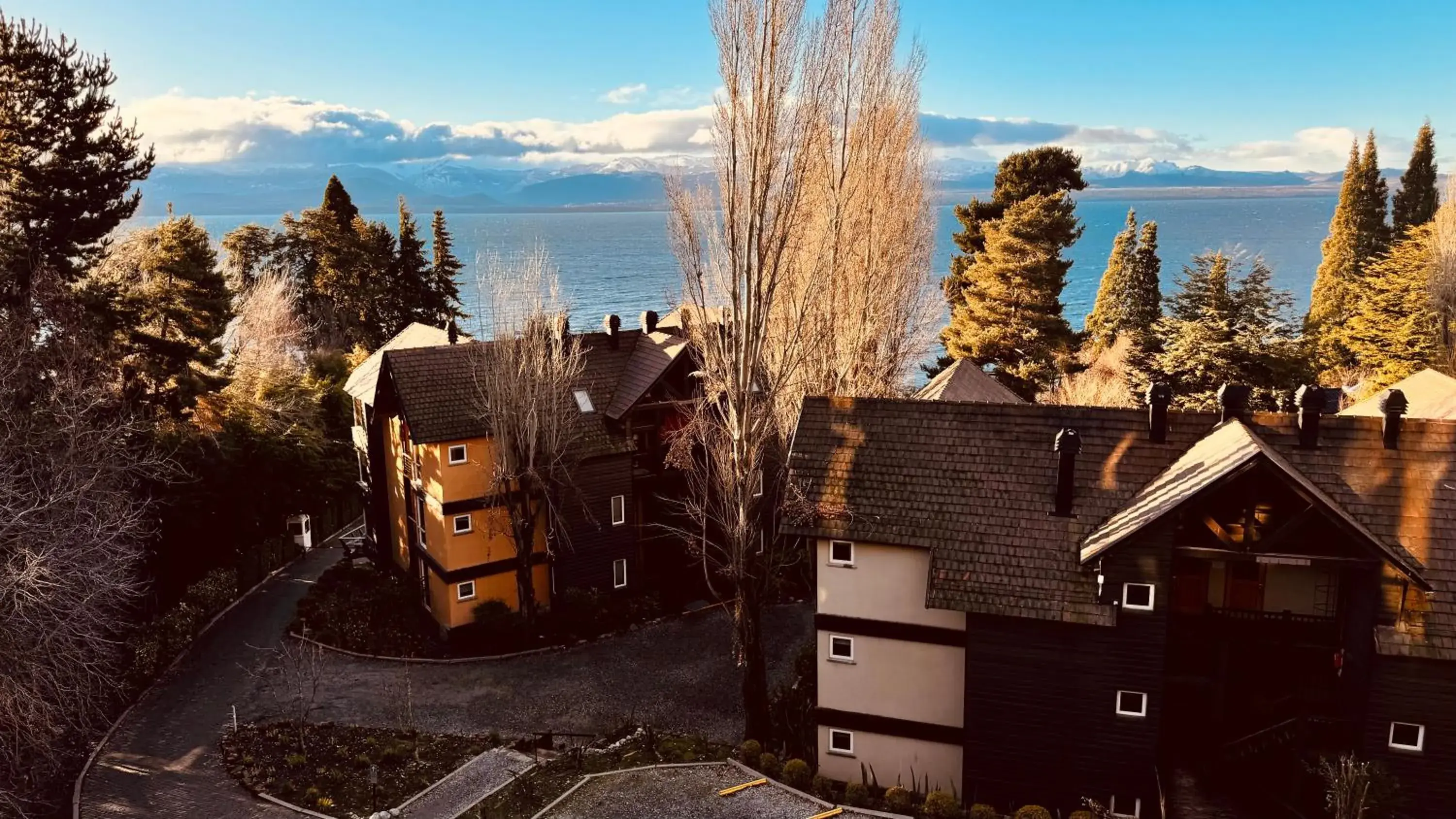 Lake view in Design Suites Bariloche Lake view in Design Suites Bariloche