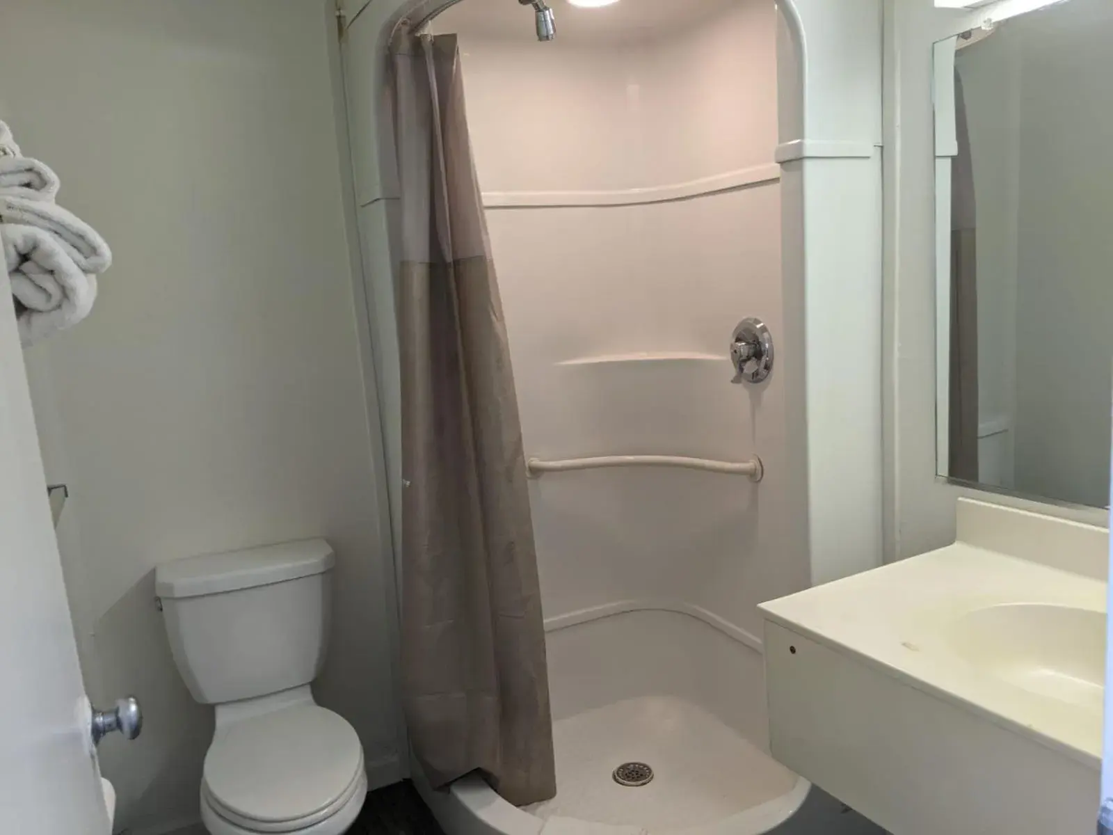 Deluxe Double Room in Marifah Inn Sweetwater Deluxe Double Room in Marifah Inn Sweetwater