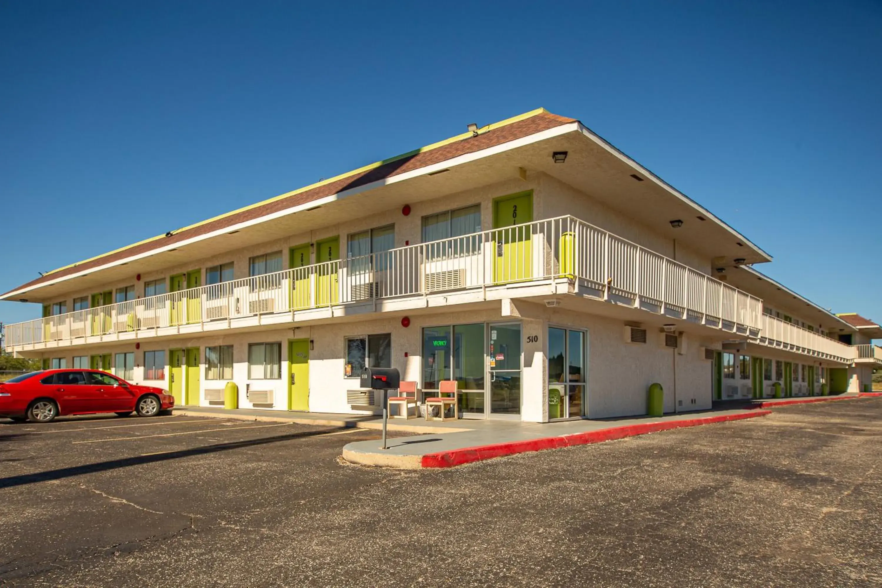 Property building in Marifah Inn Sweetwater Property building in Marifah Inn Sweetwater