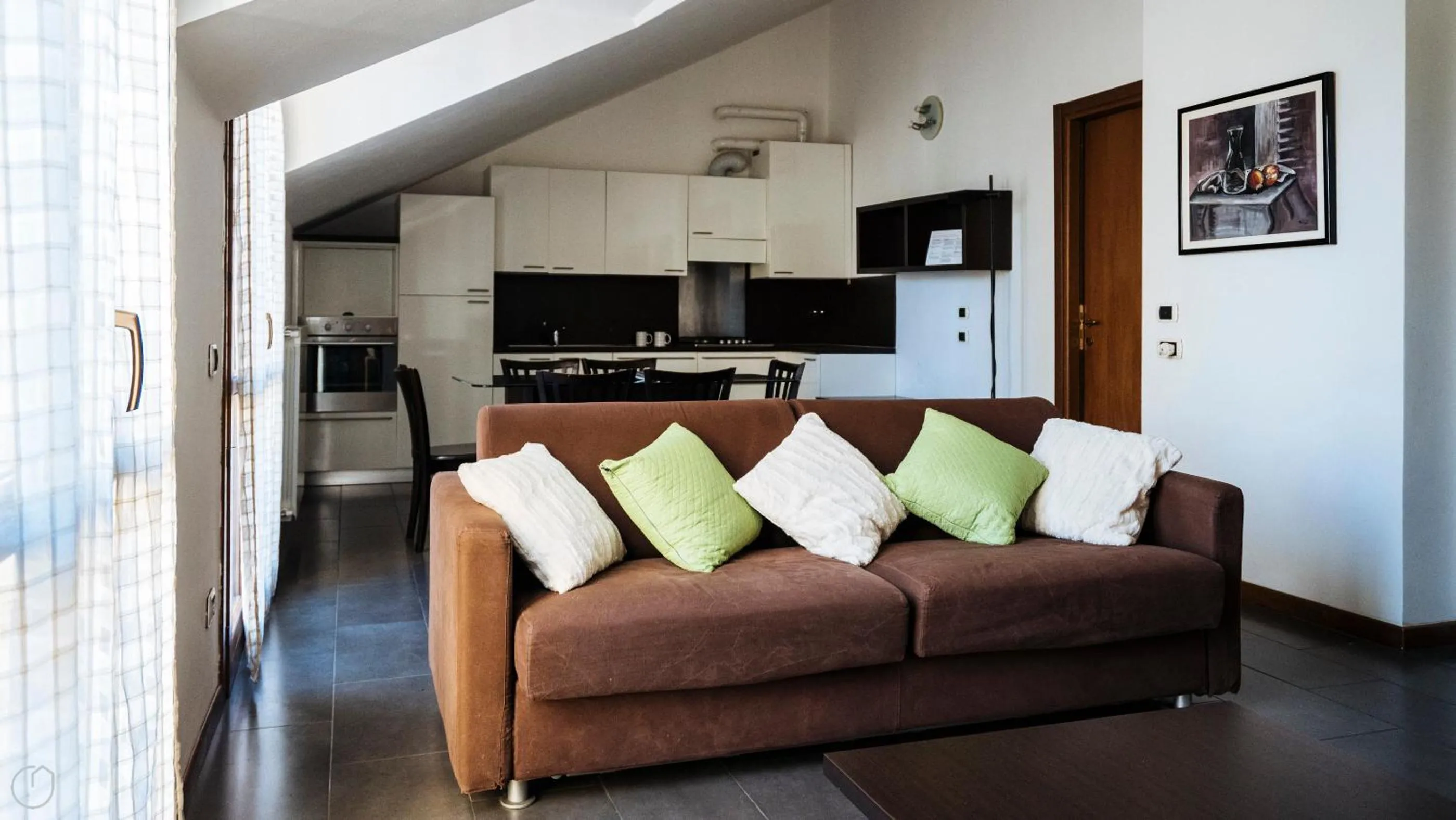 Viale Hambury 51