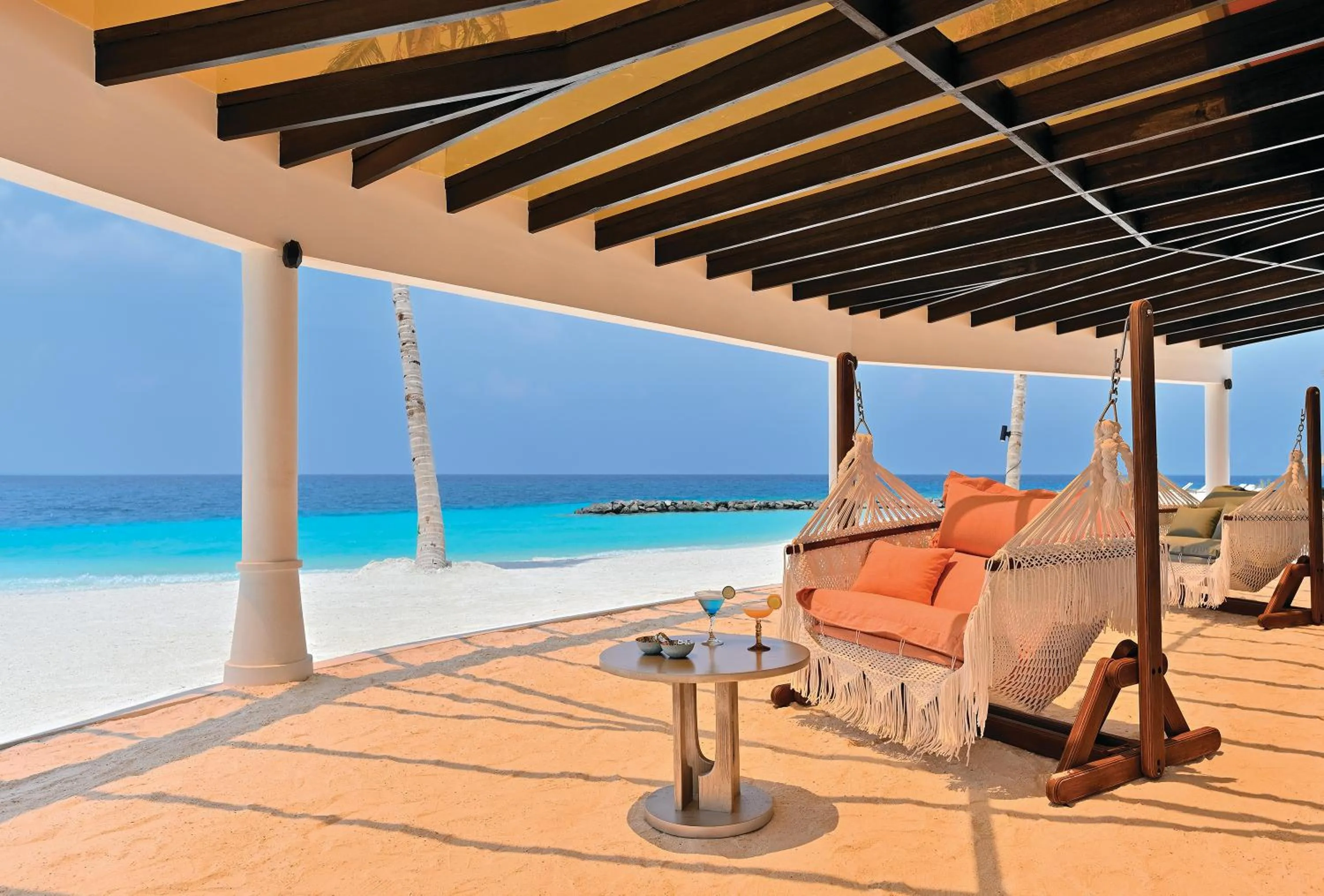 Lounge or bar in OBLU SELECT Lobigili - Premium All-Inclusive with Free Transfers