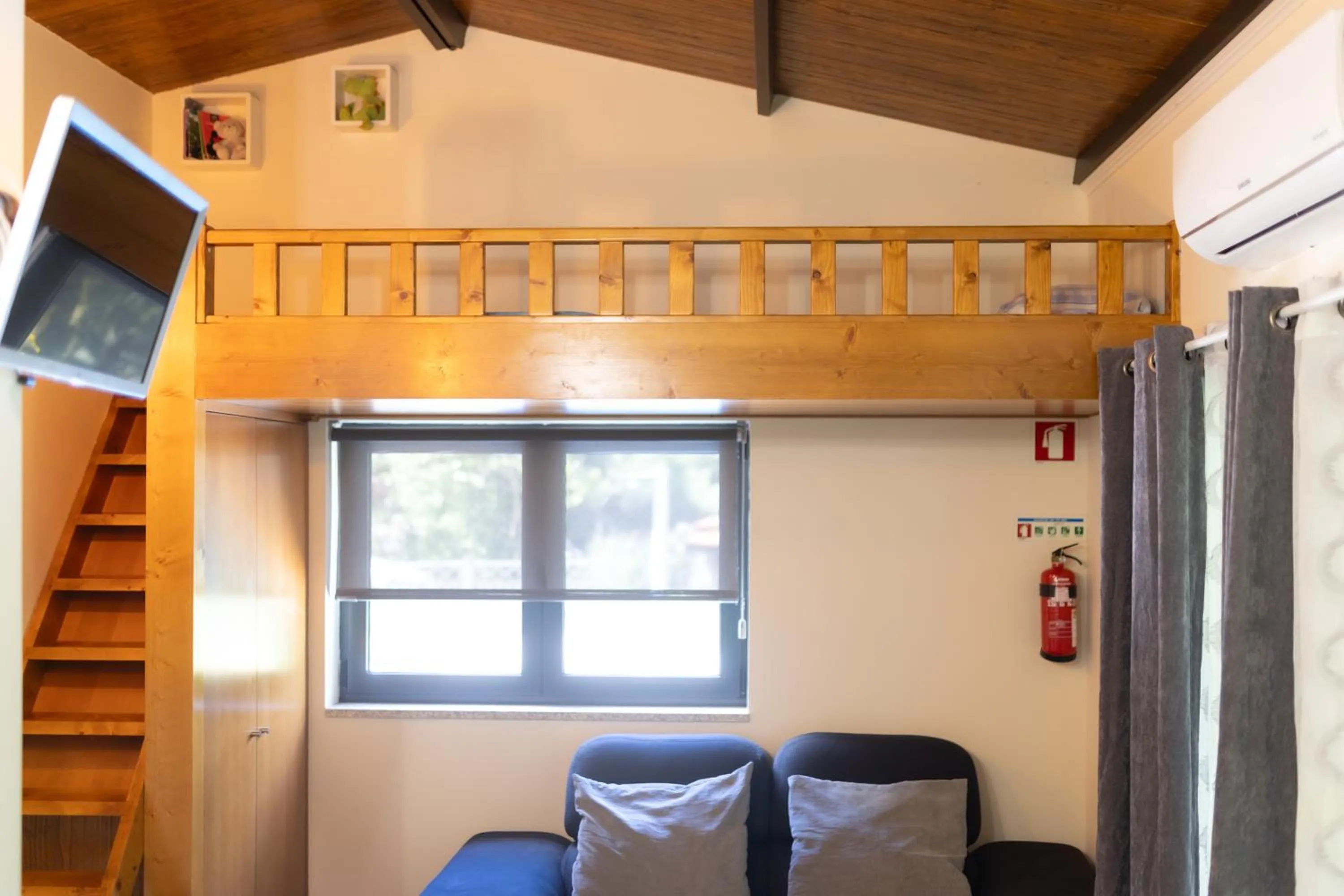 bunk bed in Casas das Guimbras