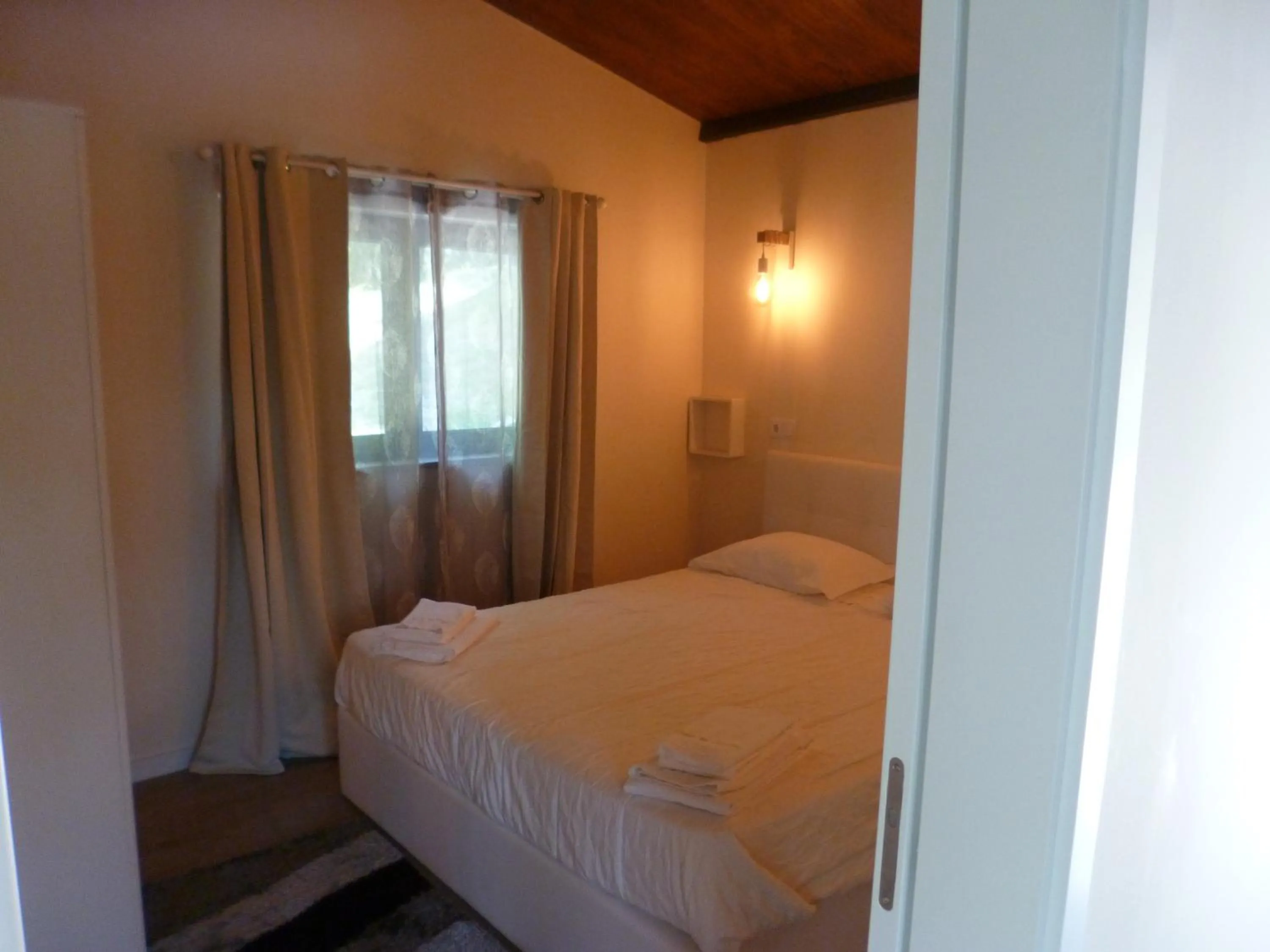 Bedroom, Bed in Casas das Guimbras