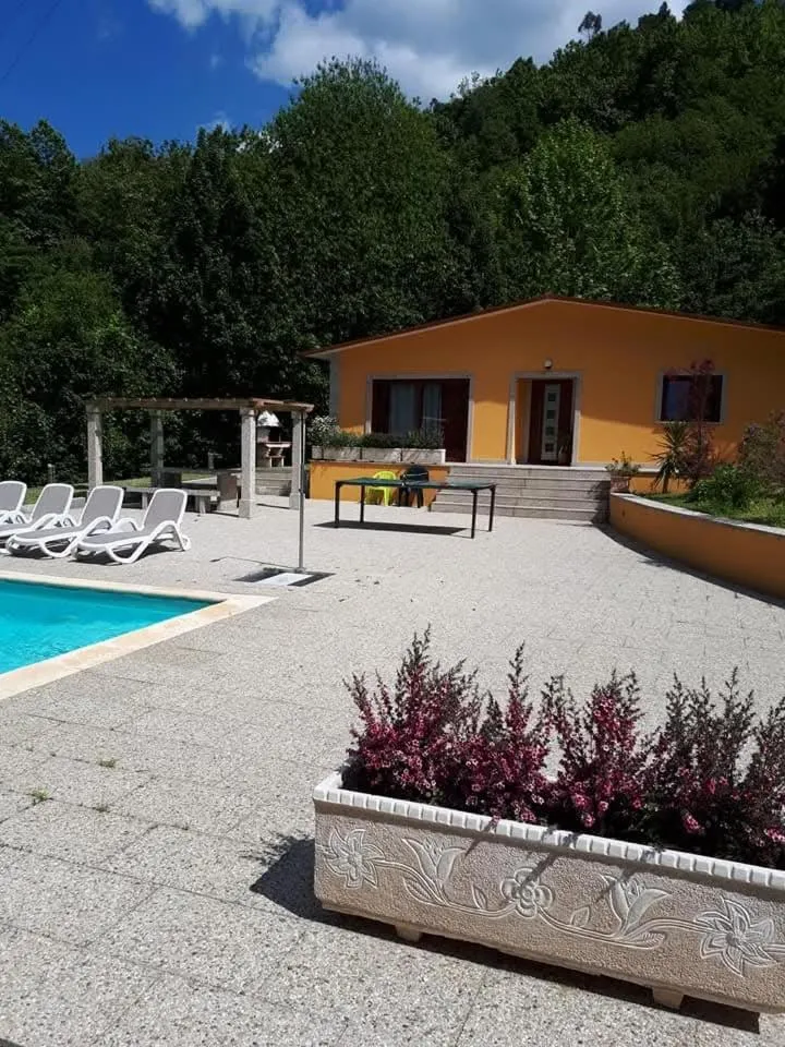 Pool view in Casas das Guimbras