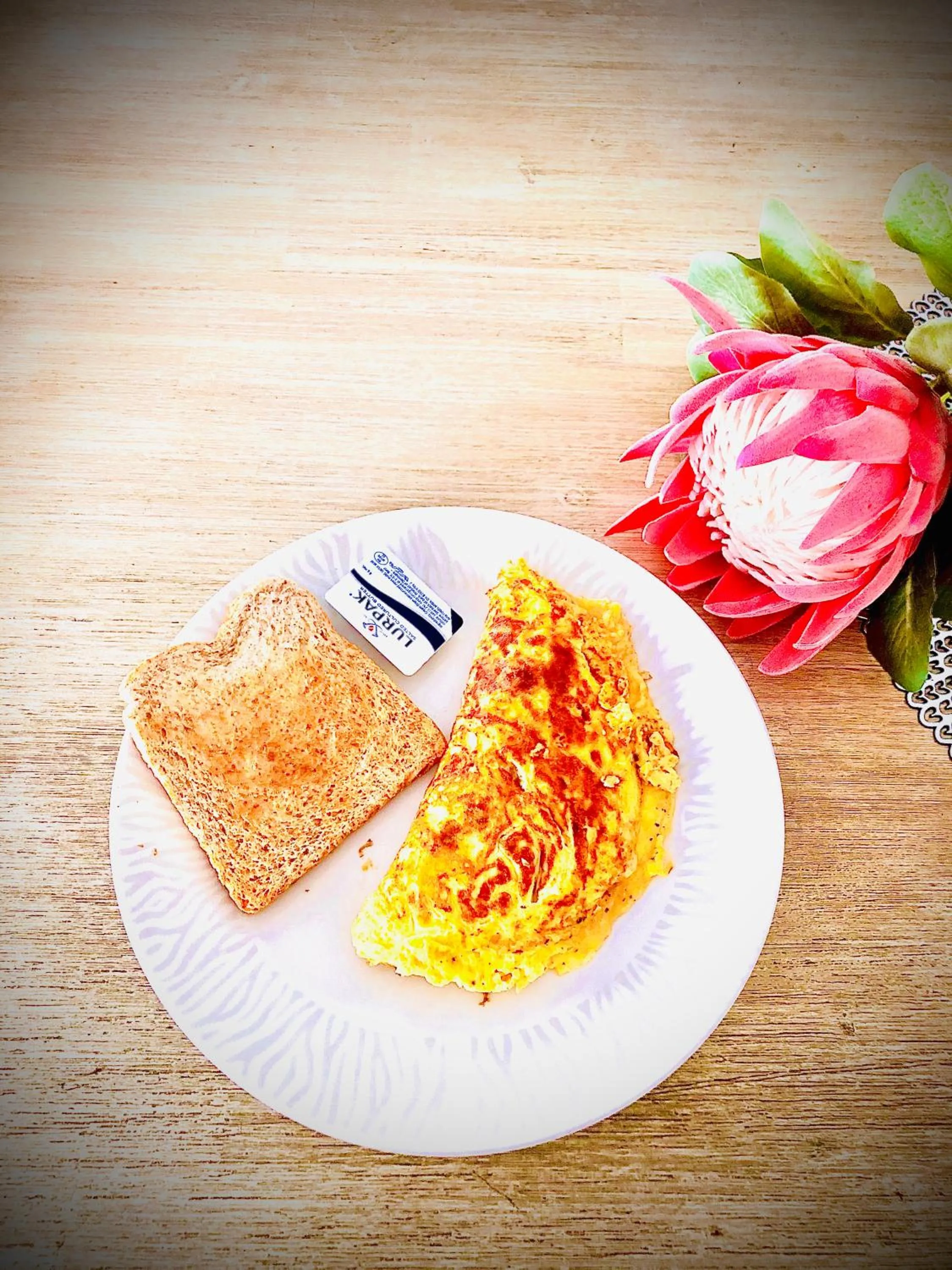Breakfast in Caza Beach Guesthouse