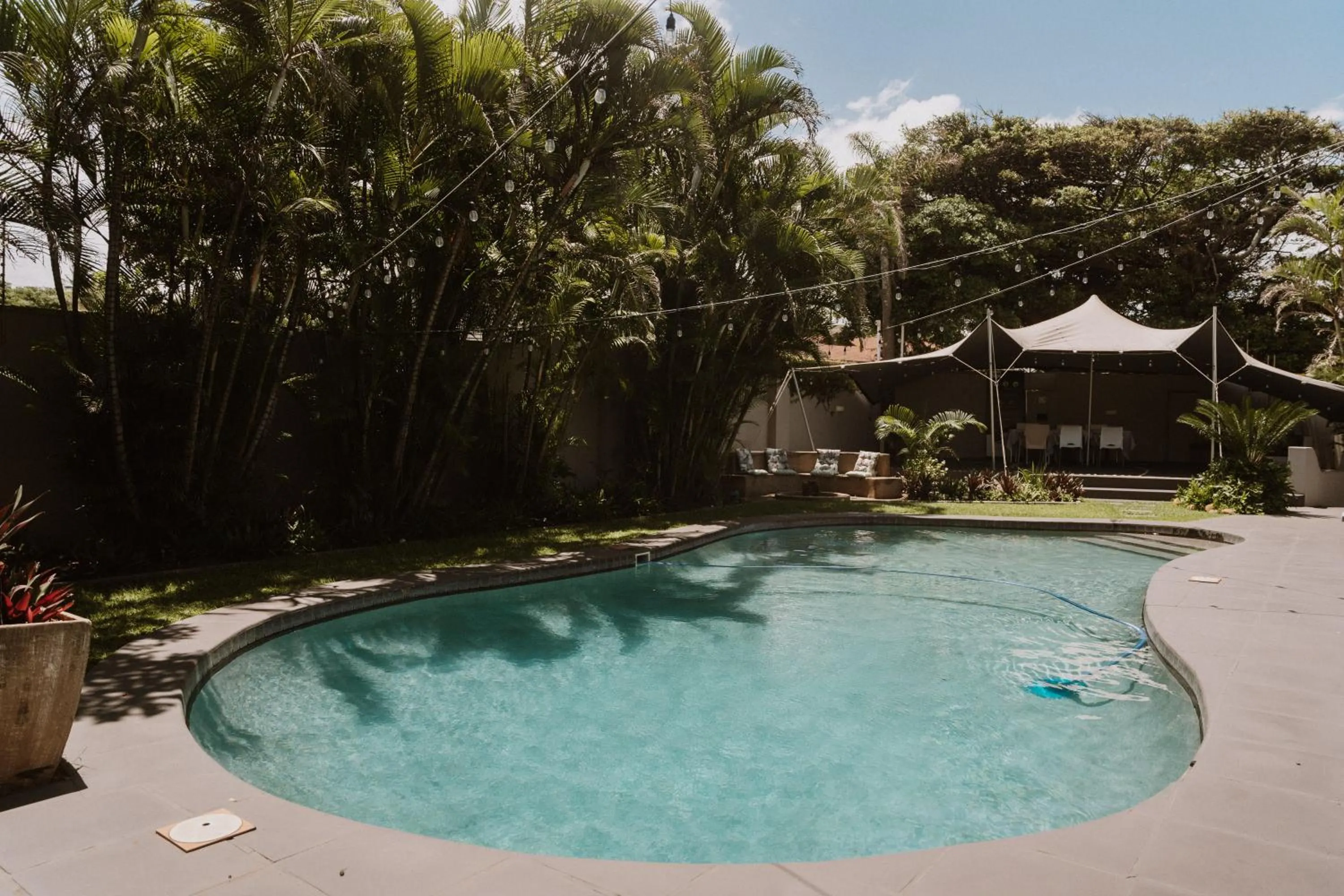 Day in Caza Beach Guesthouse