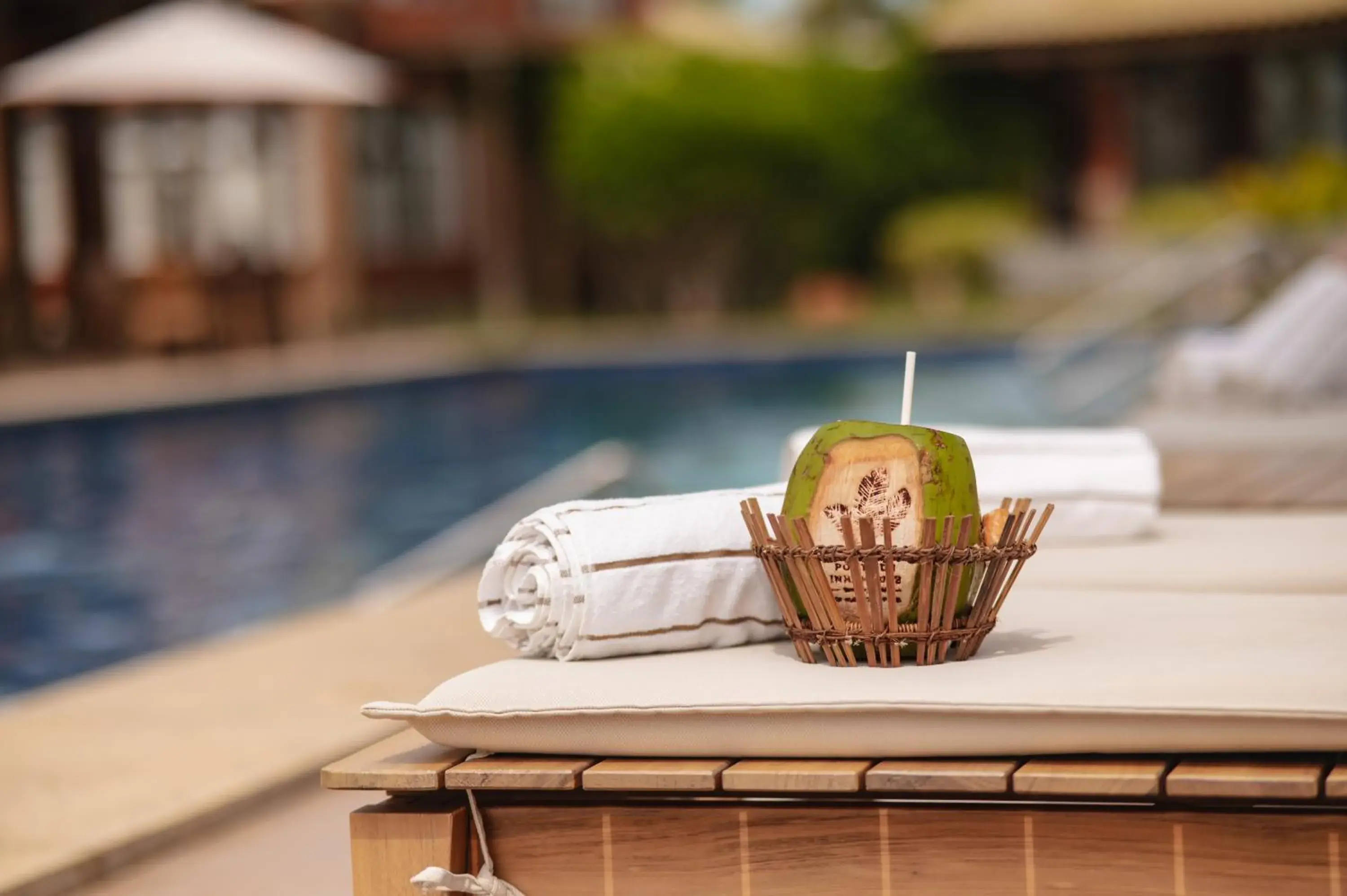 Pool view in Hotel Boutique & Spa Ponta de Inhambupe by Slaviero Hotéis Pool view in Hotel Boutique & Spa Ponta de Inhambupe by Slaviero Hotéis