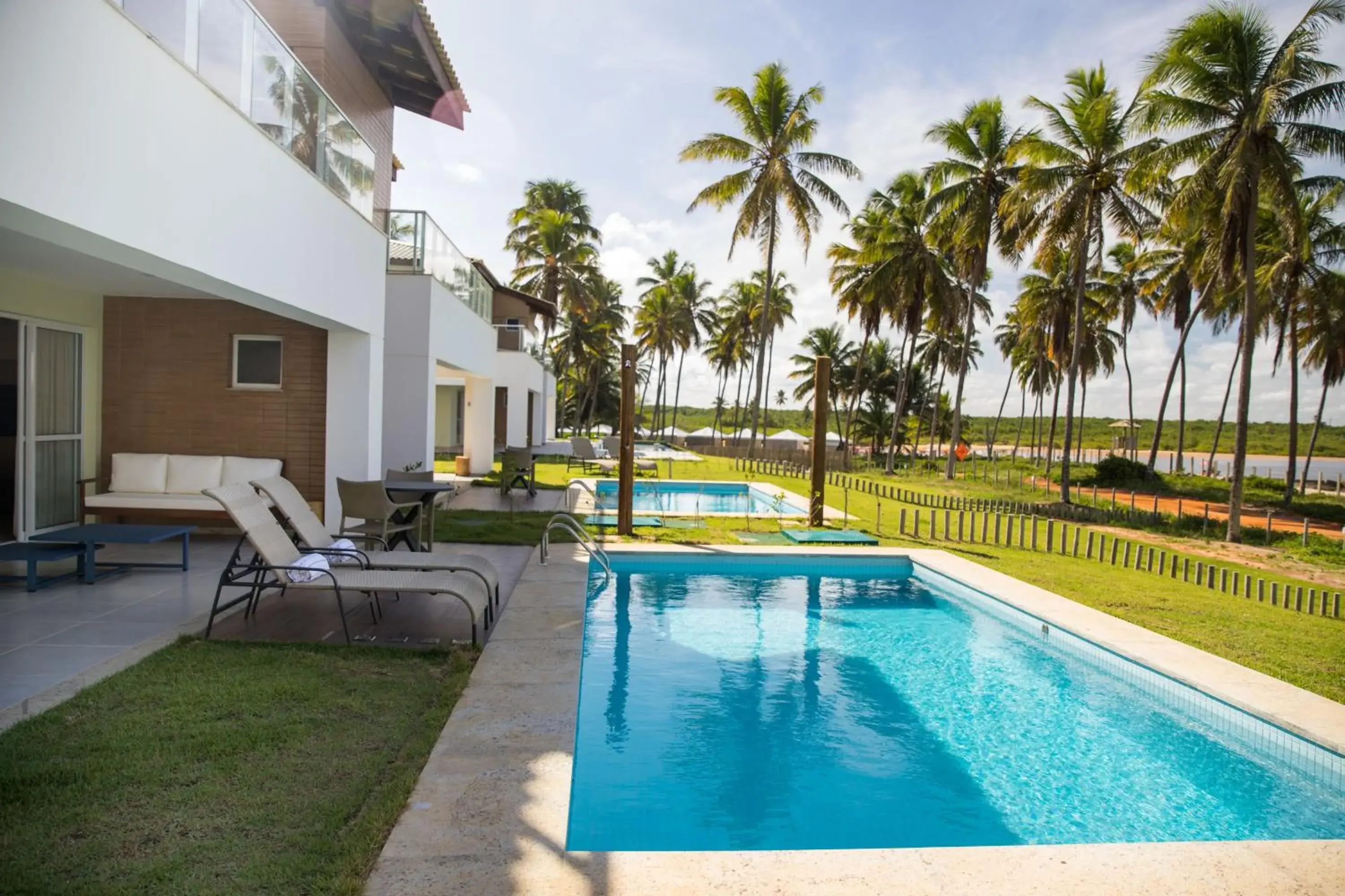 Luxury Private House with swimming pool in Hotel Boutique & Spa Ponta de Inhambupe by Slaviero Hotéis Luxury Private House with swimming pool in Hotel Boutique & Spa Ponta de Inhambupe by Slaviero Hotéis