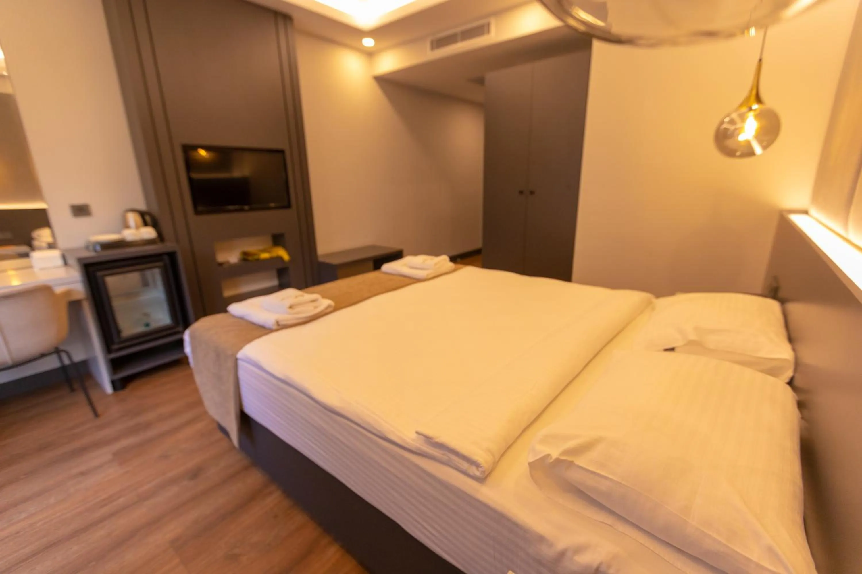 Bedroom, Bed in SANTANA OTEL