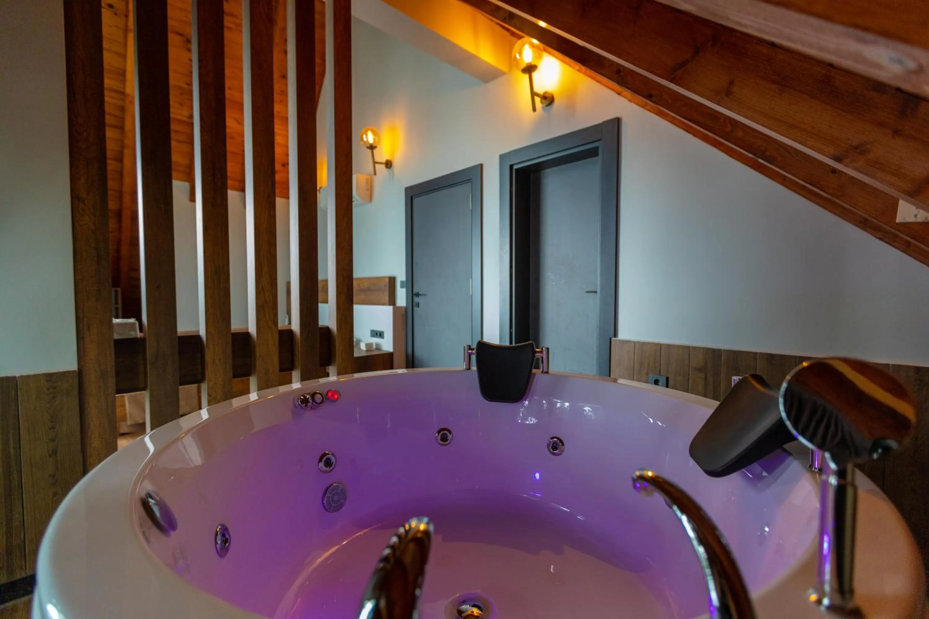 Bath in SANTANA OTEL