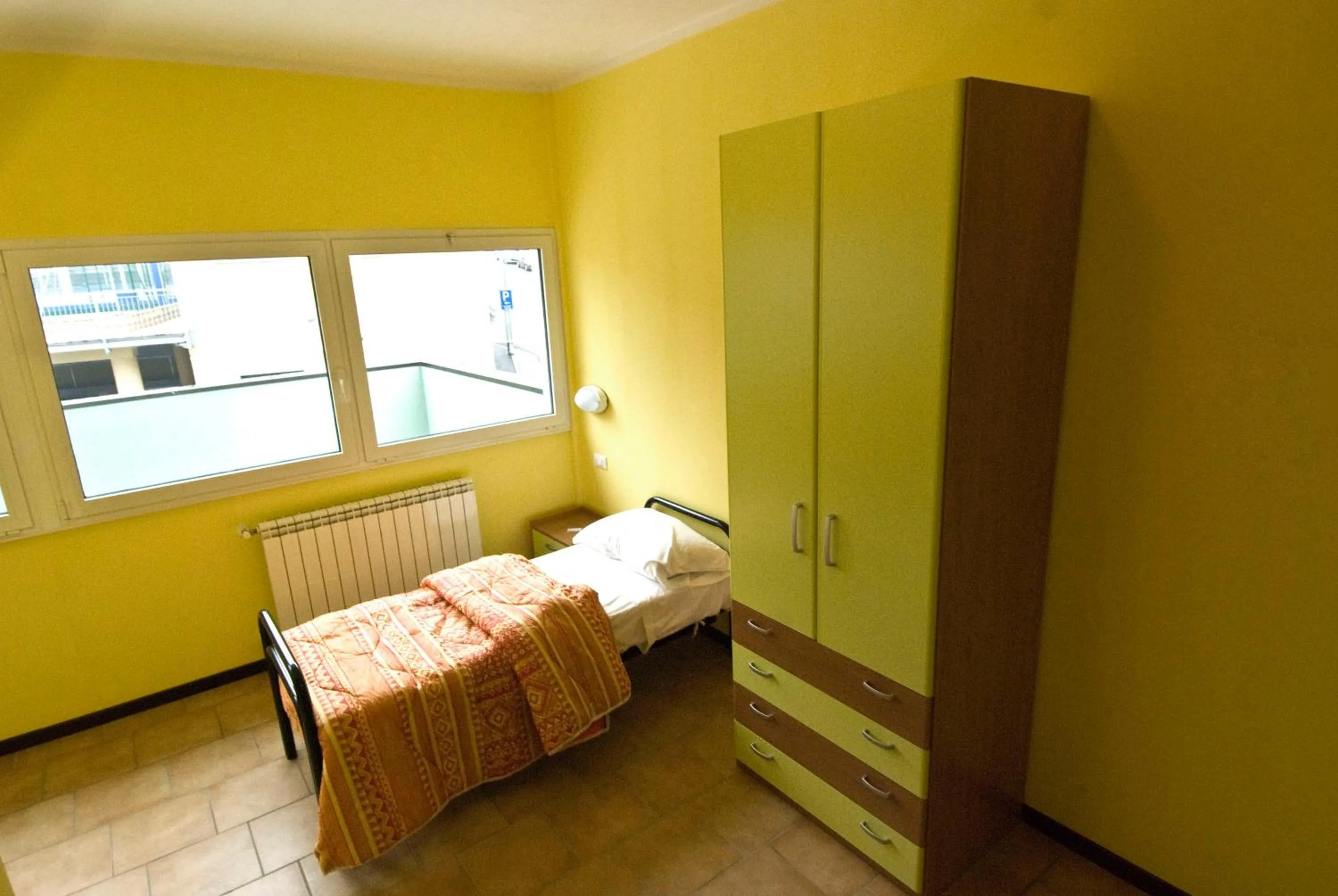 Bed in Casthello Ostello di Vallecamonica