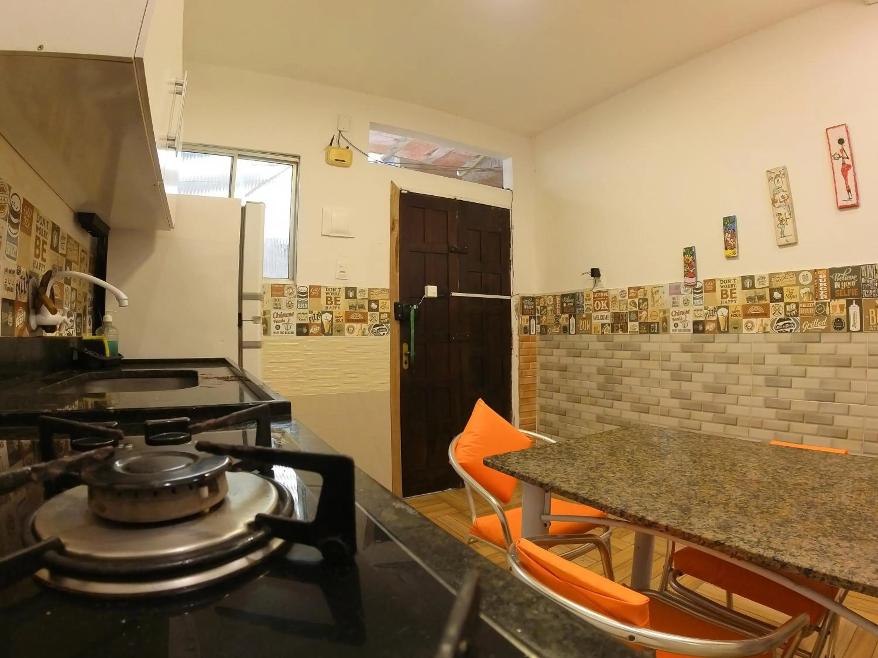 kitchen in Kitnet Perto da Primeira Praia