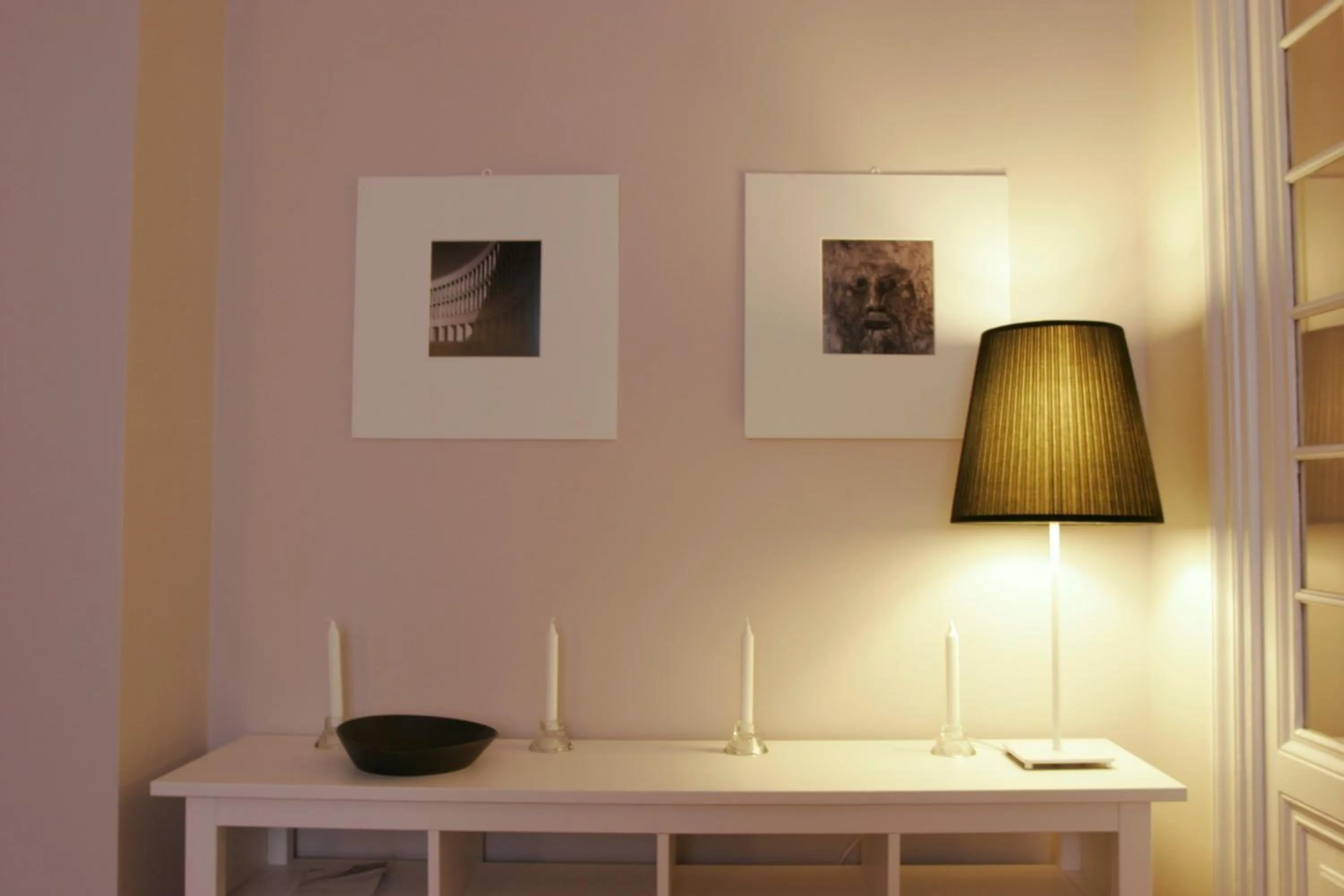 Living room in Roman Suite