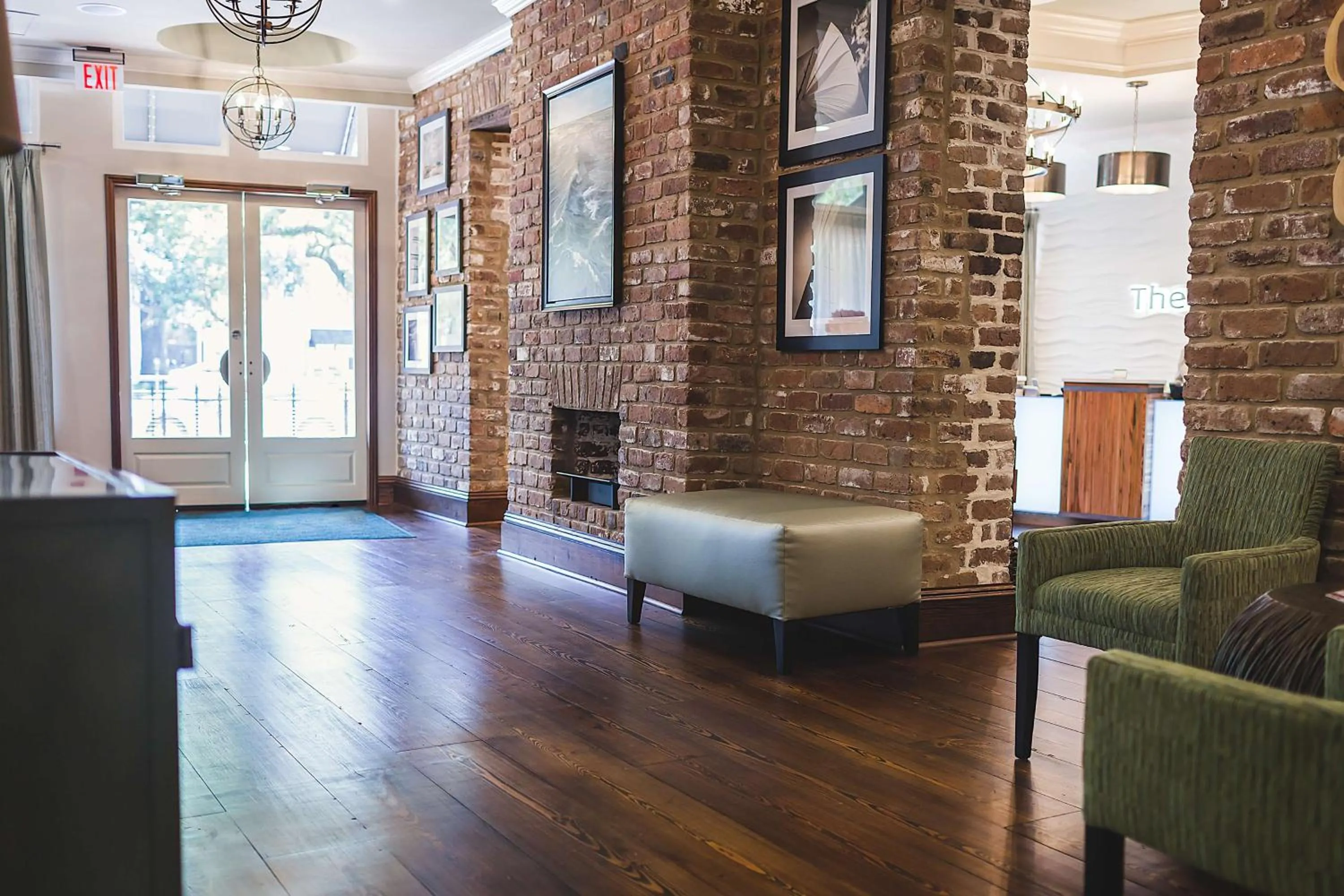 Lobby or reception in The Cotton Sail Hotel Savannah - Tapestry Collection by Hilton