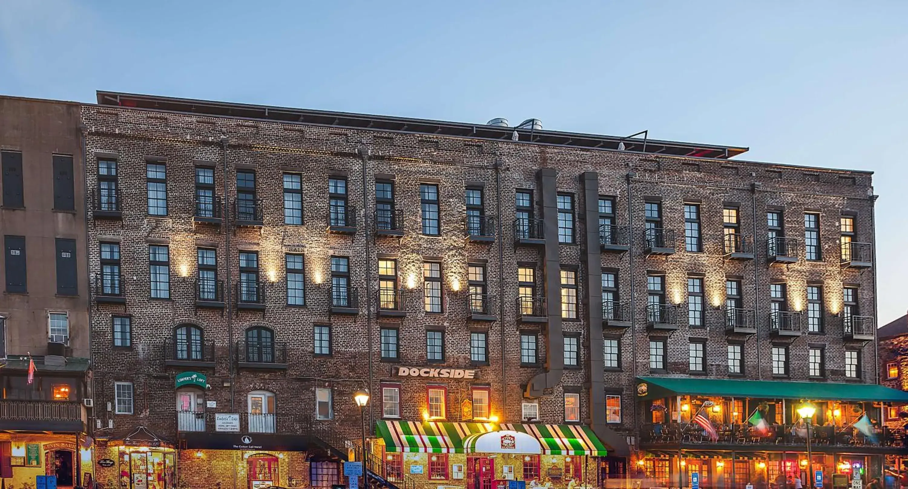 Property building in The Cotton Sail Hotel Savannah - Tapestry Collection by Hilton Property building in The Cotton Sail Hotel Savannah - Tapestry Collection by Hilton