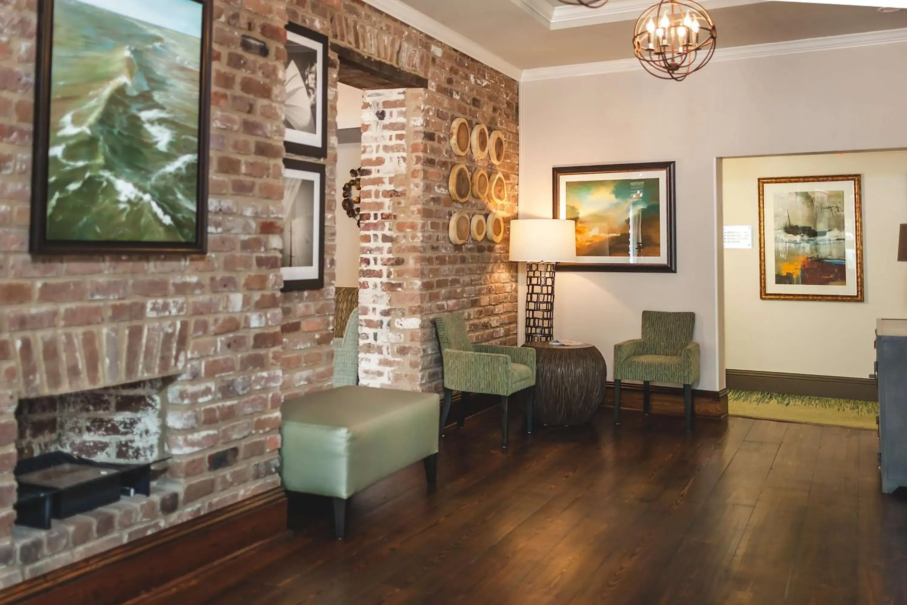 Lobby or reception in The Cotton Sail Hotel Savannah - Tapestry Collection by Hilton Lobby or reception in The Cotton Sail Hotel Savannah - Tapestry Collection by Hilton