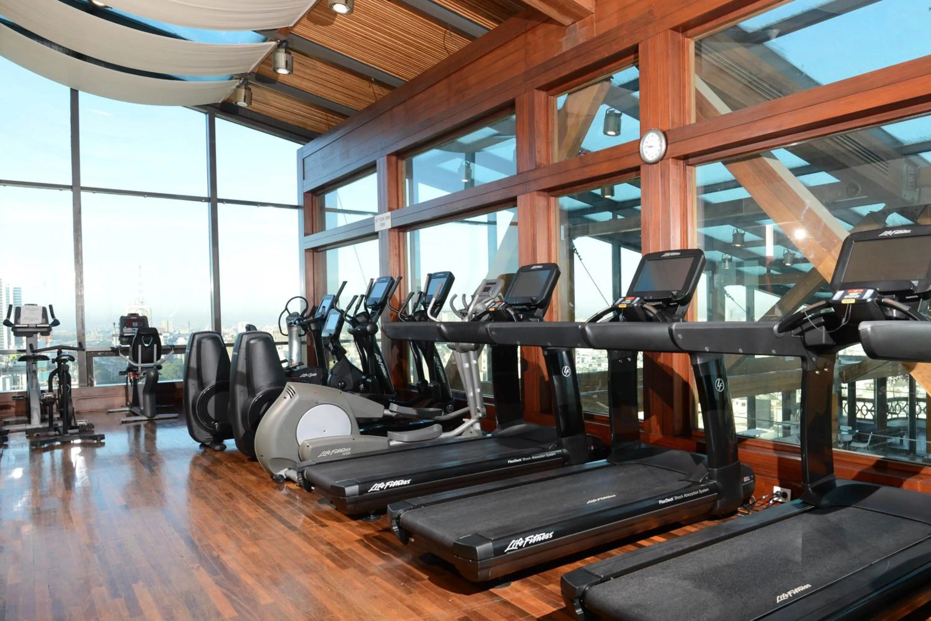 Fitness centre/facilities in Marriott Buenos Aires Downtown