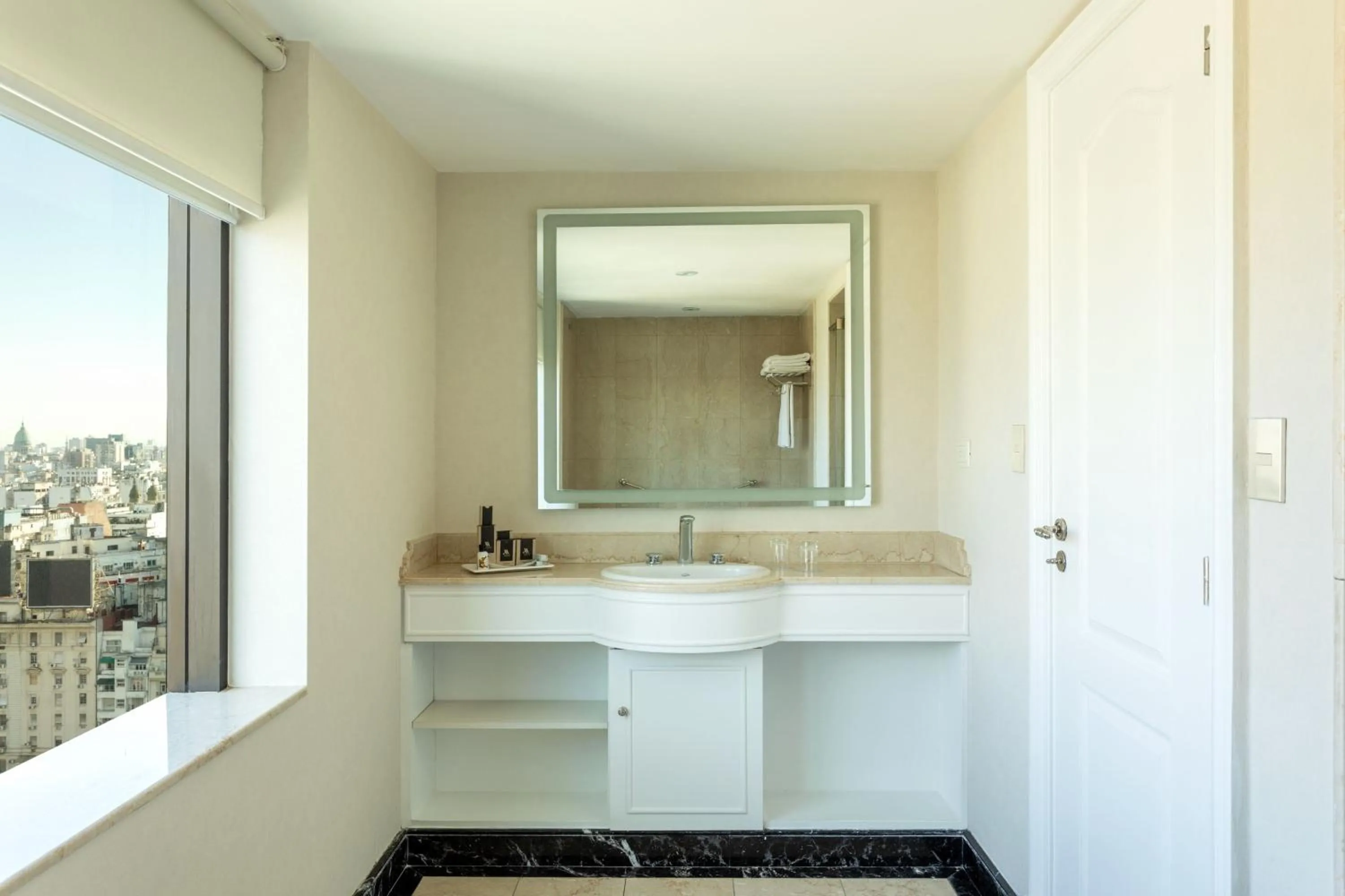Bathroom in Marriott Buenos Aires Downtown
