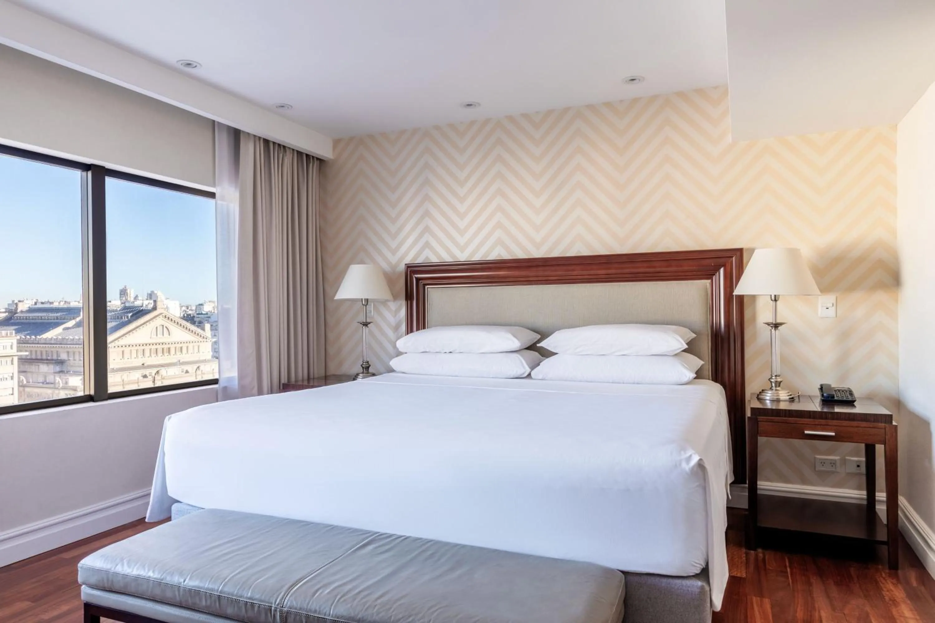 Photo of the whole room, Bed in Marriott Buenos Aires Downtown