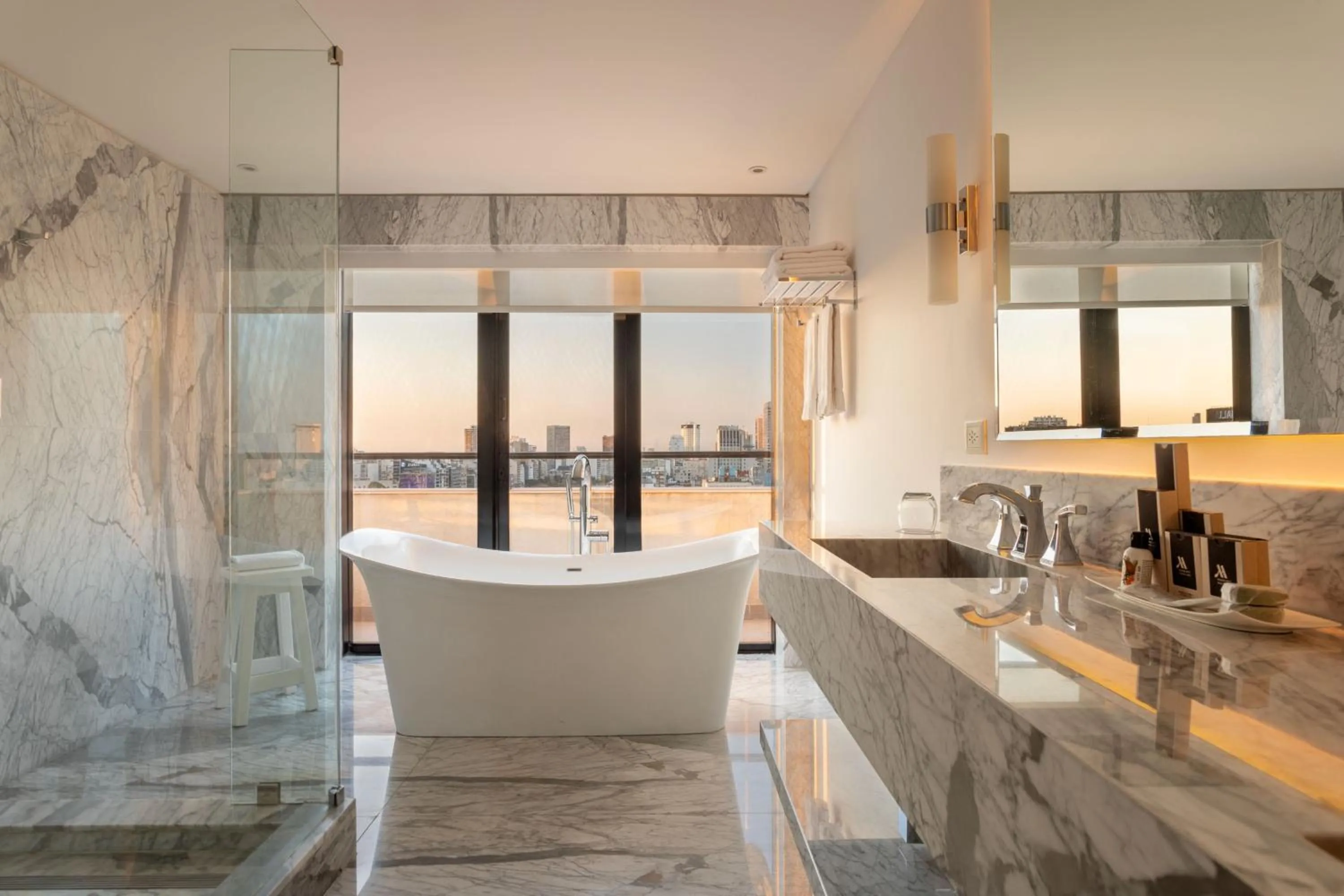 Bathroom in Marriott Buenos Aires Downtown