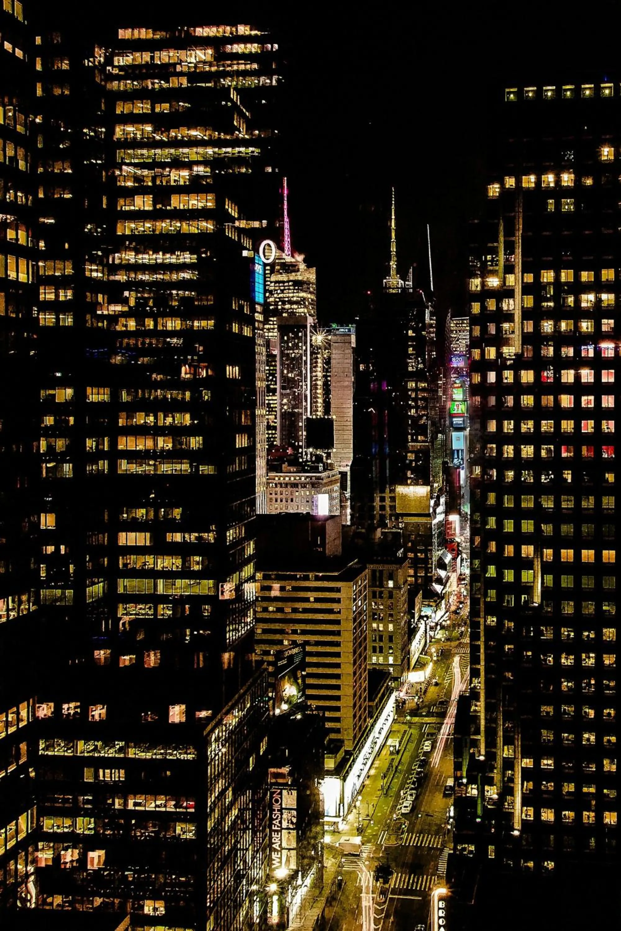 Photo of the whole room in Courtyard by Marriott New York Manhattan/Central Park