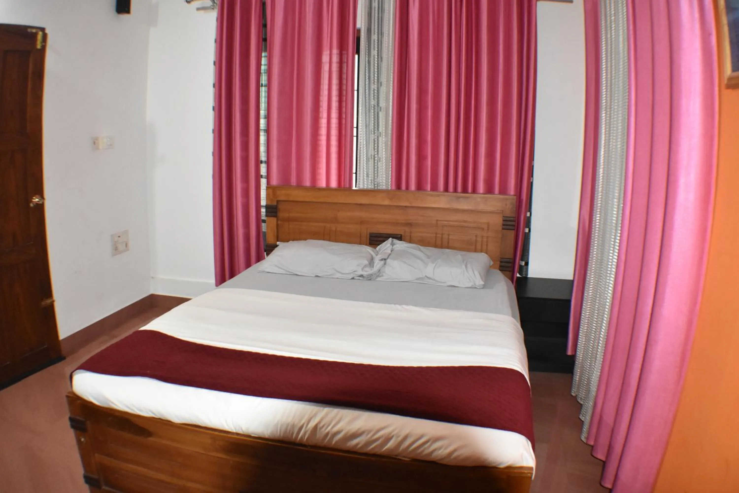 Bed in Ben's Villa Kannur !
