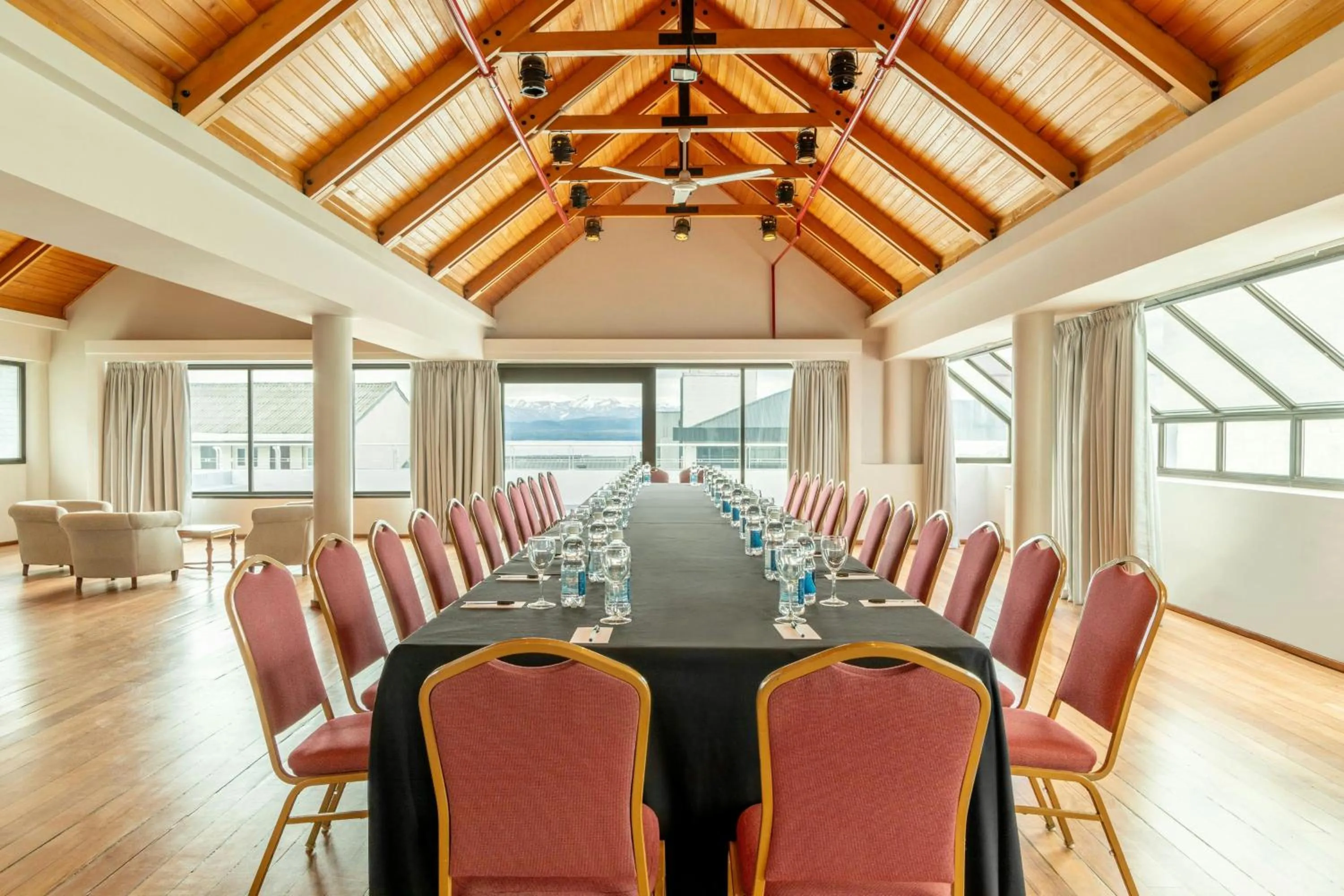 Meeting/conference room in Sheraton Bariloche Hotel
