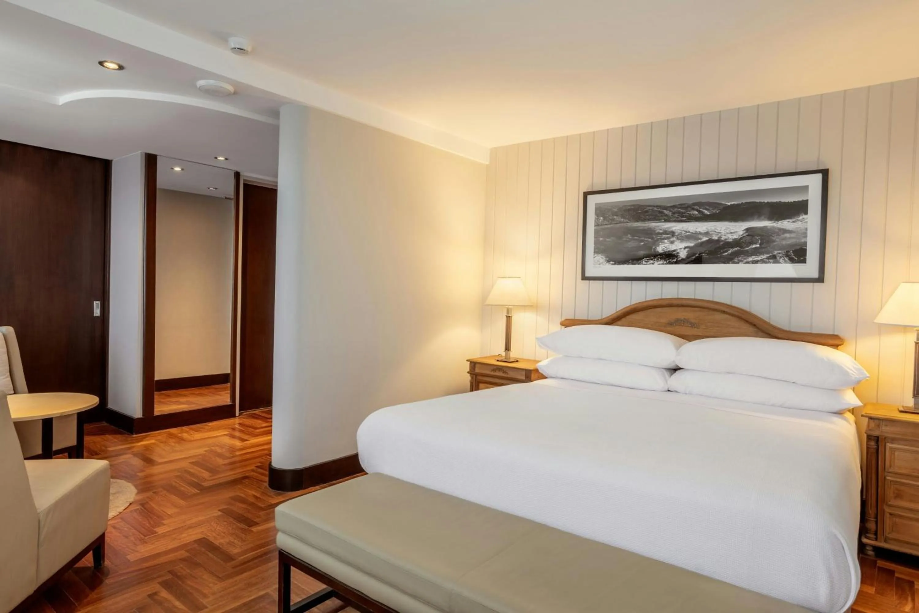 Photo of the whole room, Bed in Sheraton Bariloche Hotel