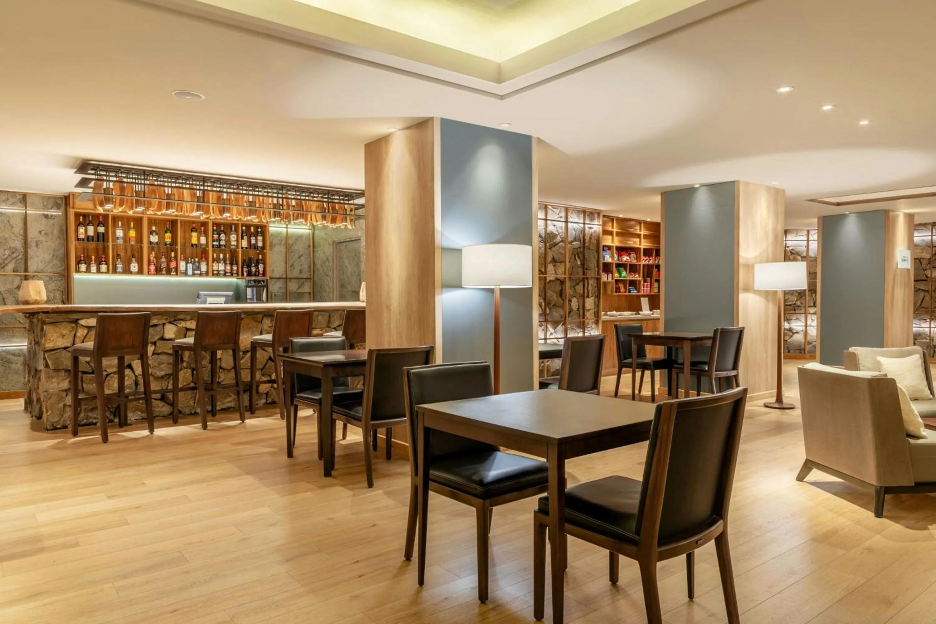 Lobby or reception in Sheraton Bariloche Hotel