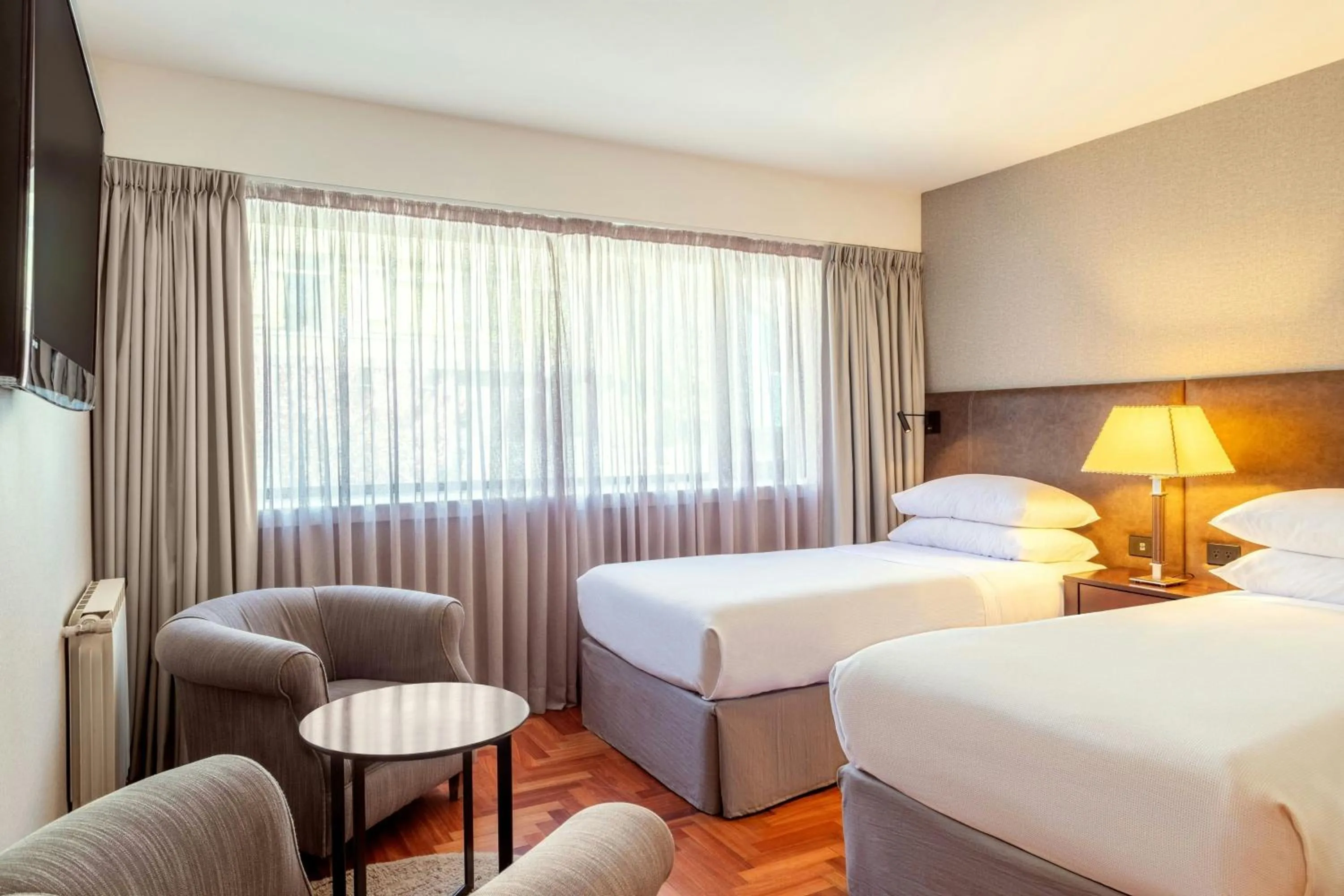 Photo of the whole room, Bed in Sheraton Bariloche Hotel