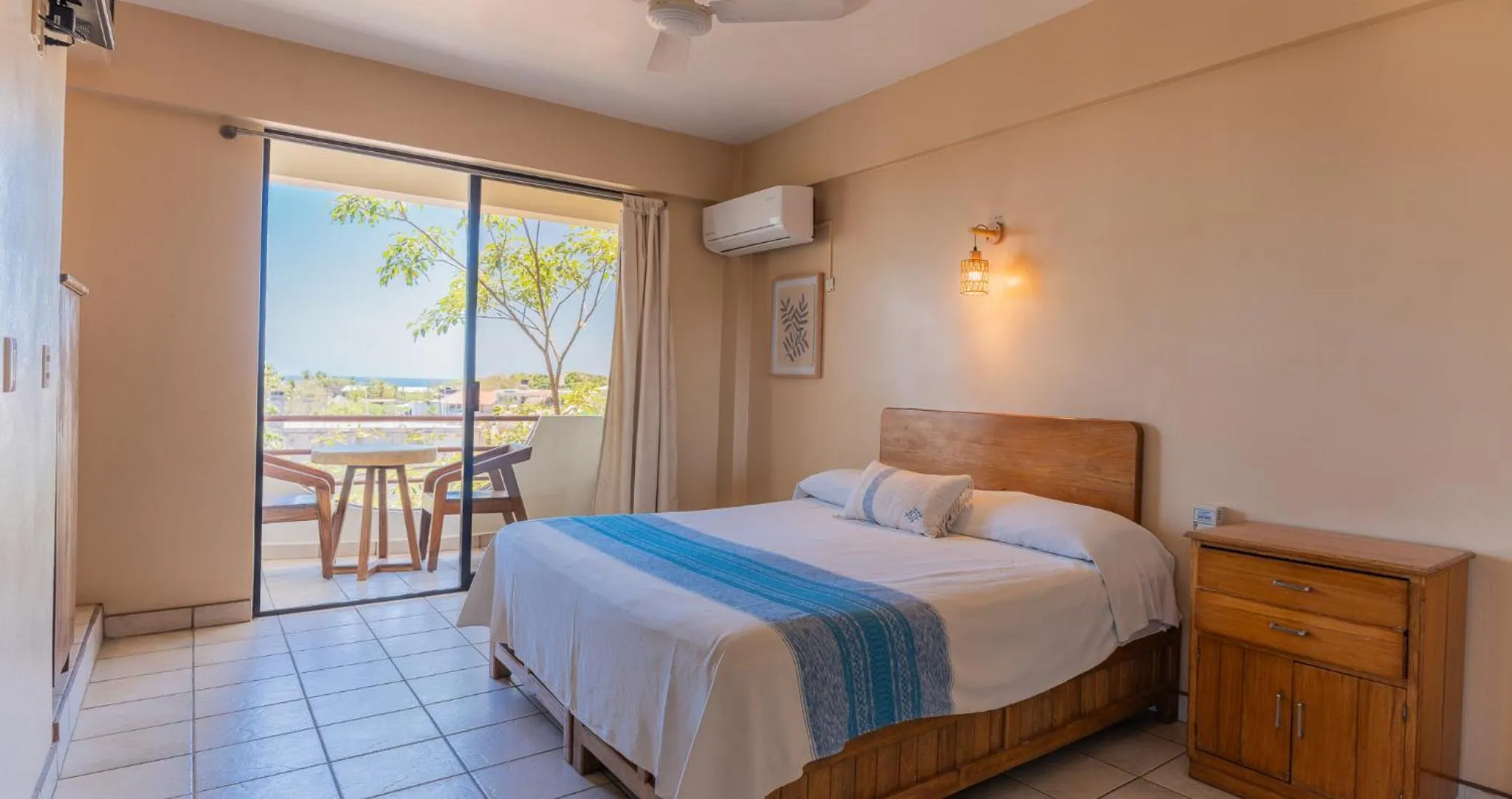 Bed in Hotel El Mirador