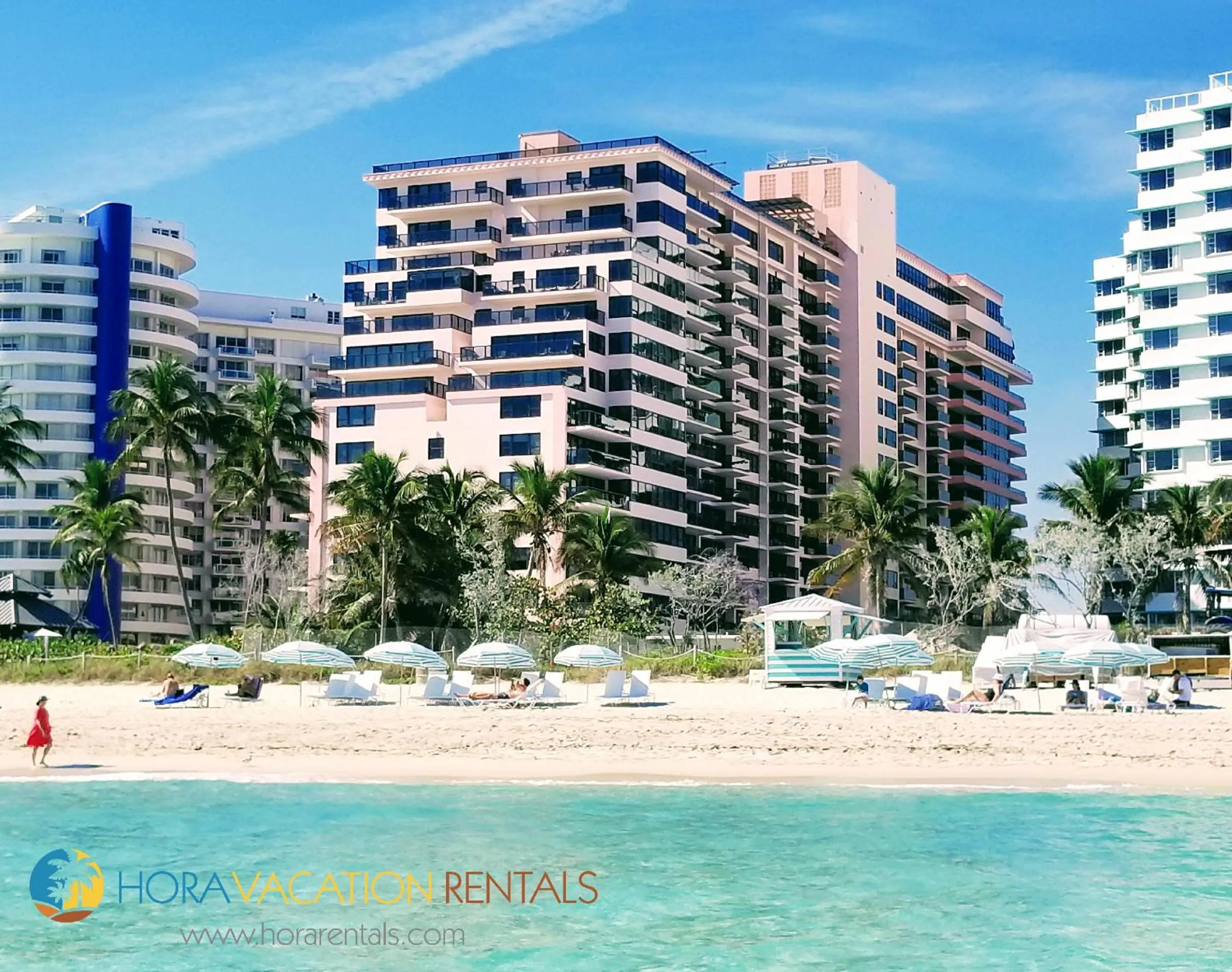 Deluxe Beach Resort - HORA RENTALS