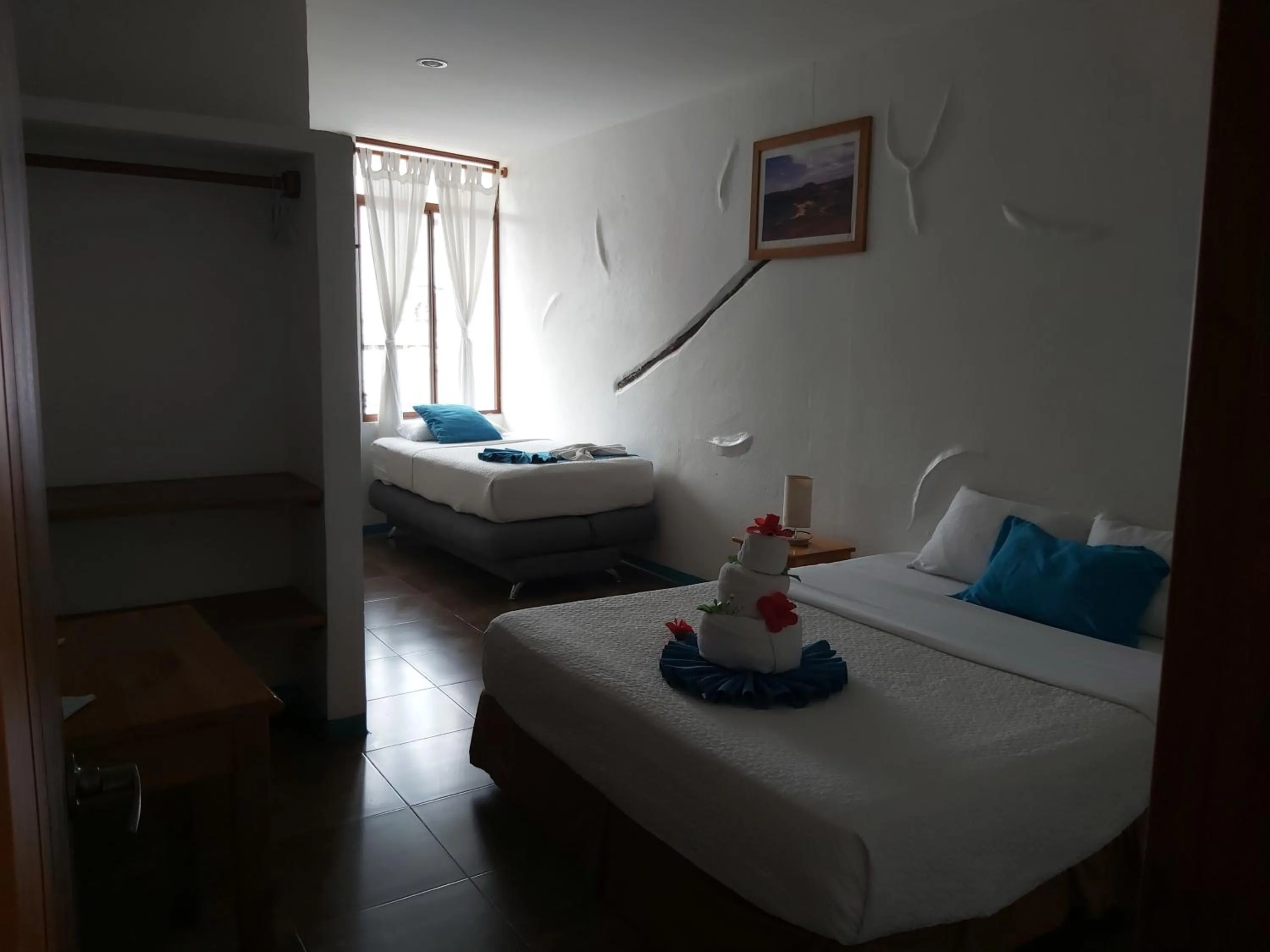 Bed in Galapagos Native